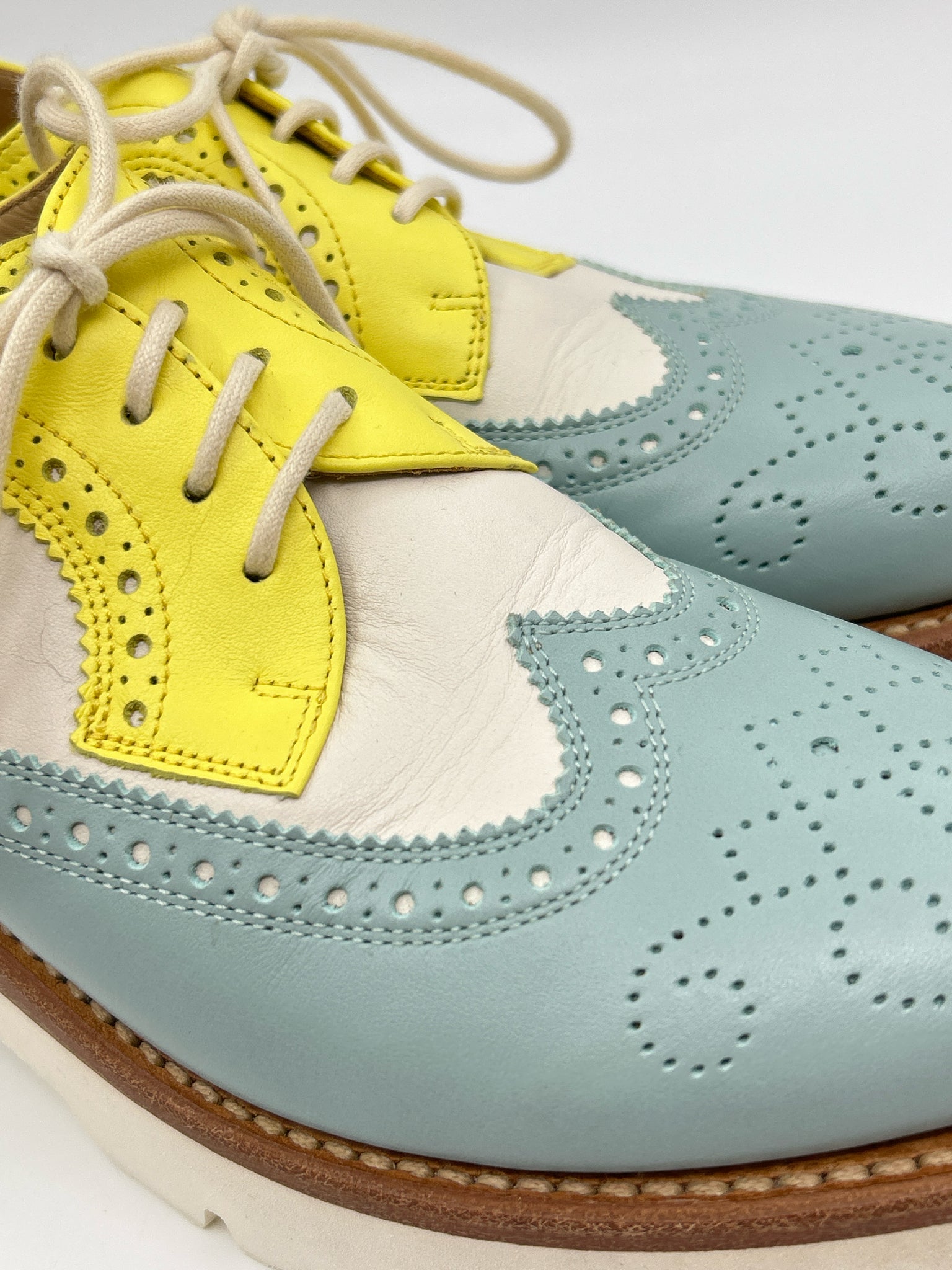 The Office Of Angela Scott Size 39 Seafoam & Yellow Women Loafer