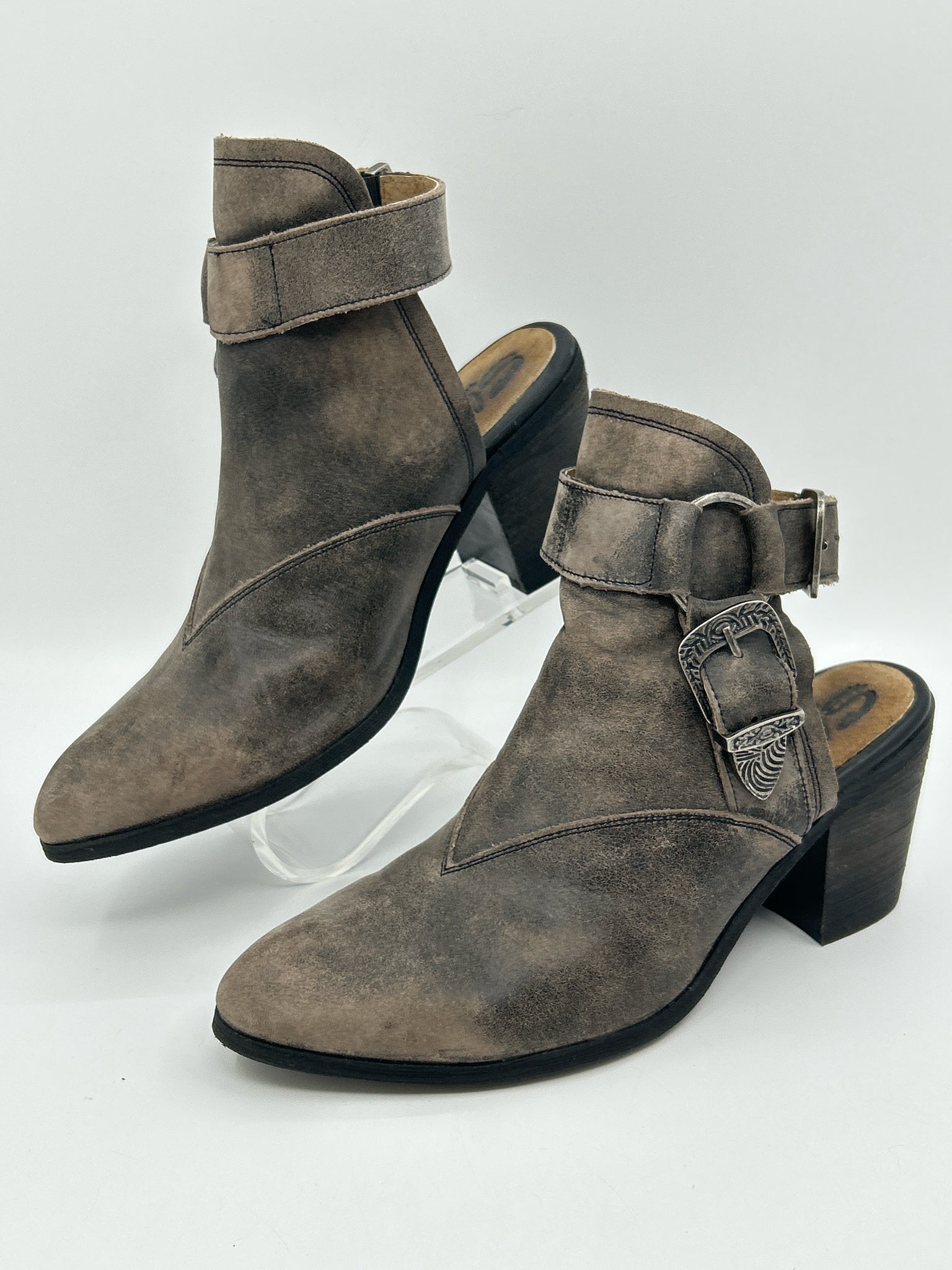 SBICCA Size 7 Charcoal Women Booties