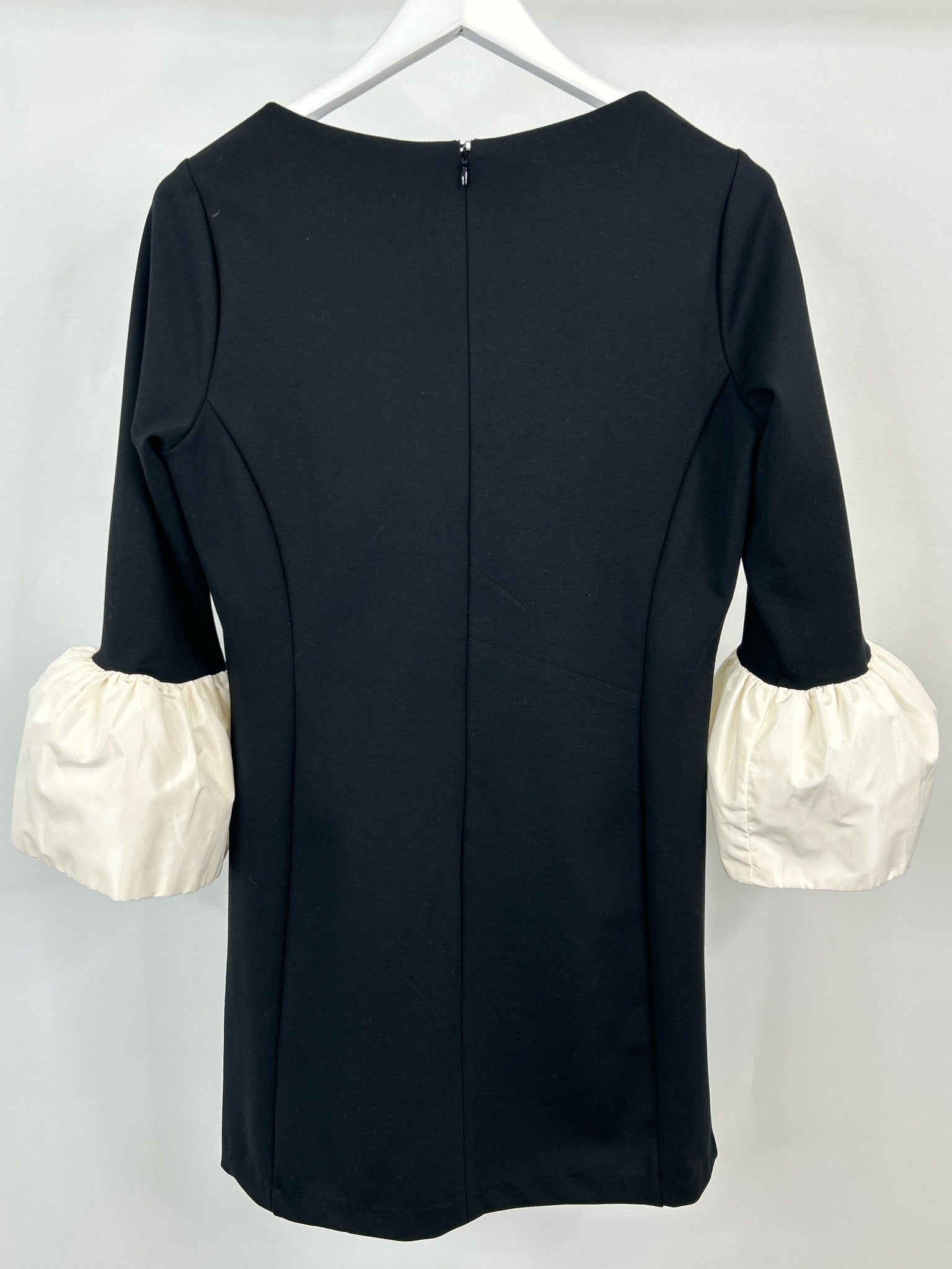 LOFT Size 12P Black and White Women Dress