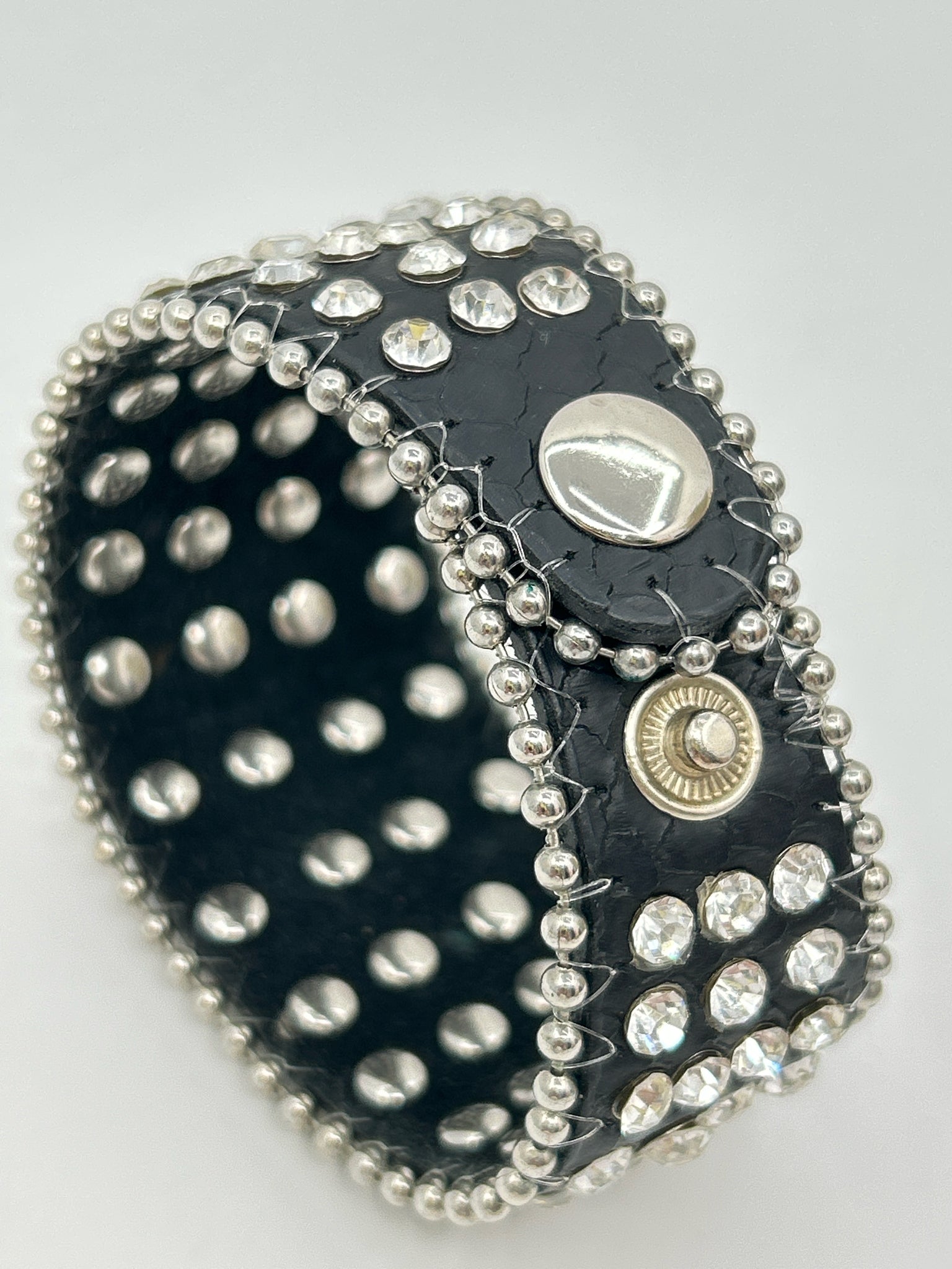 NO BRAND Black Bracelet