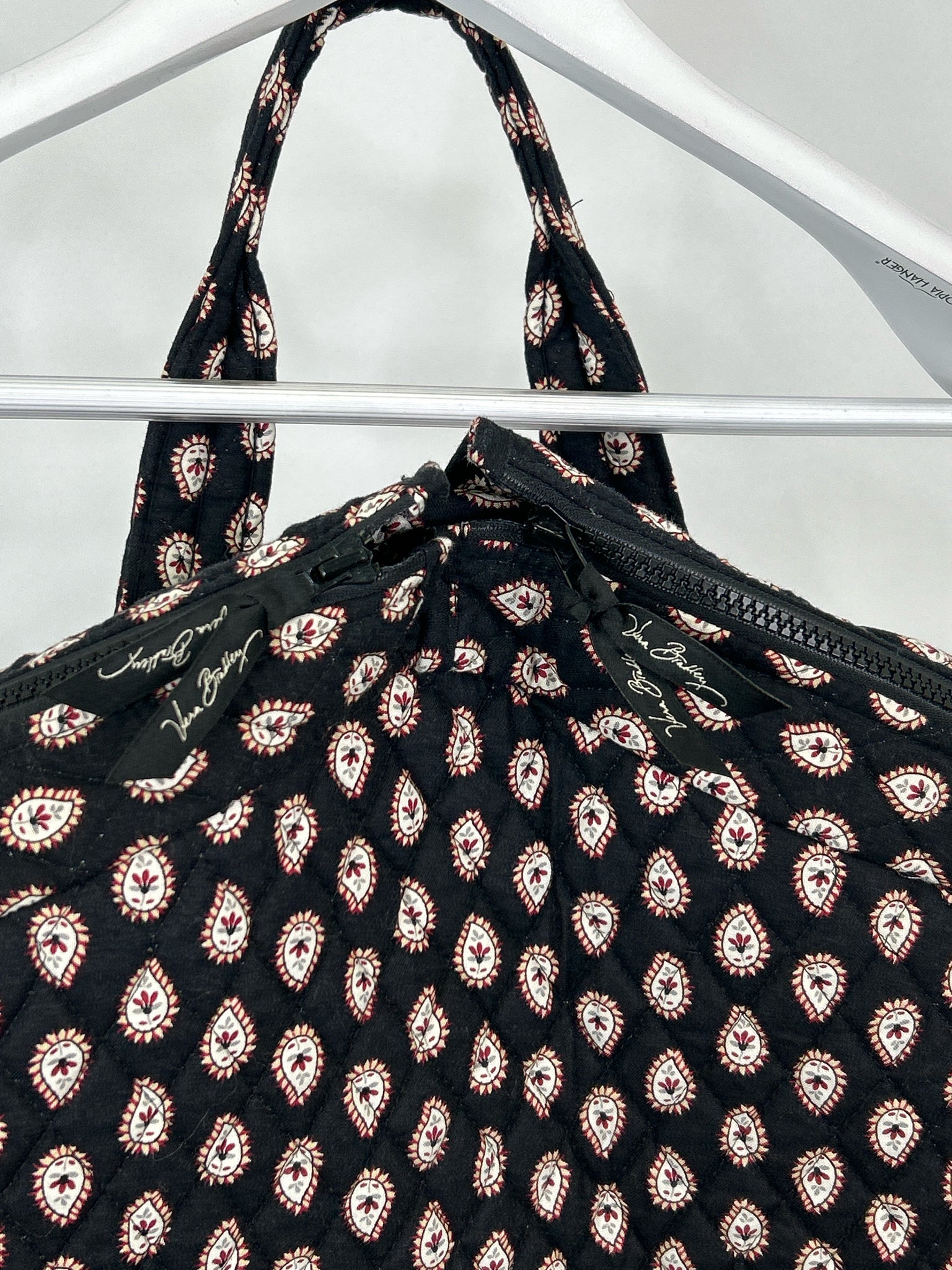 VERA BRADLEY Black Print Luggage