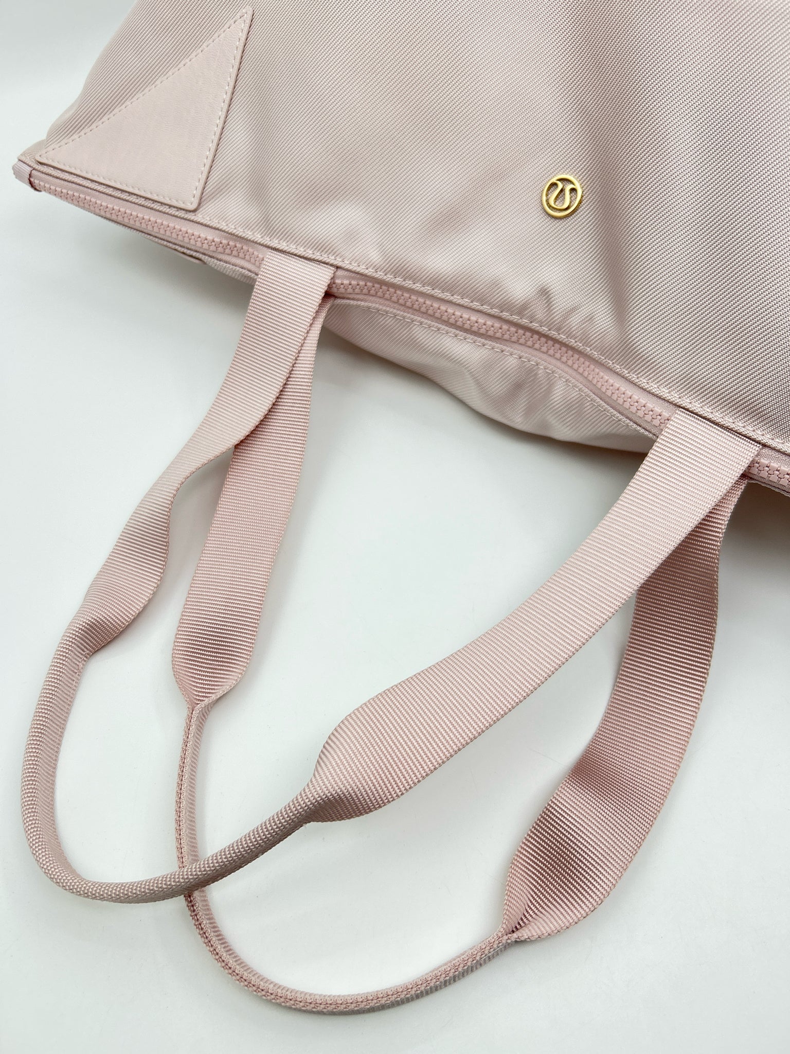 LULULEMON Pink Women Purse