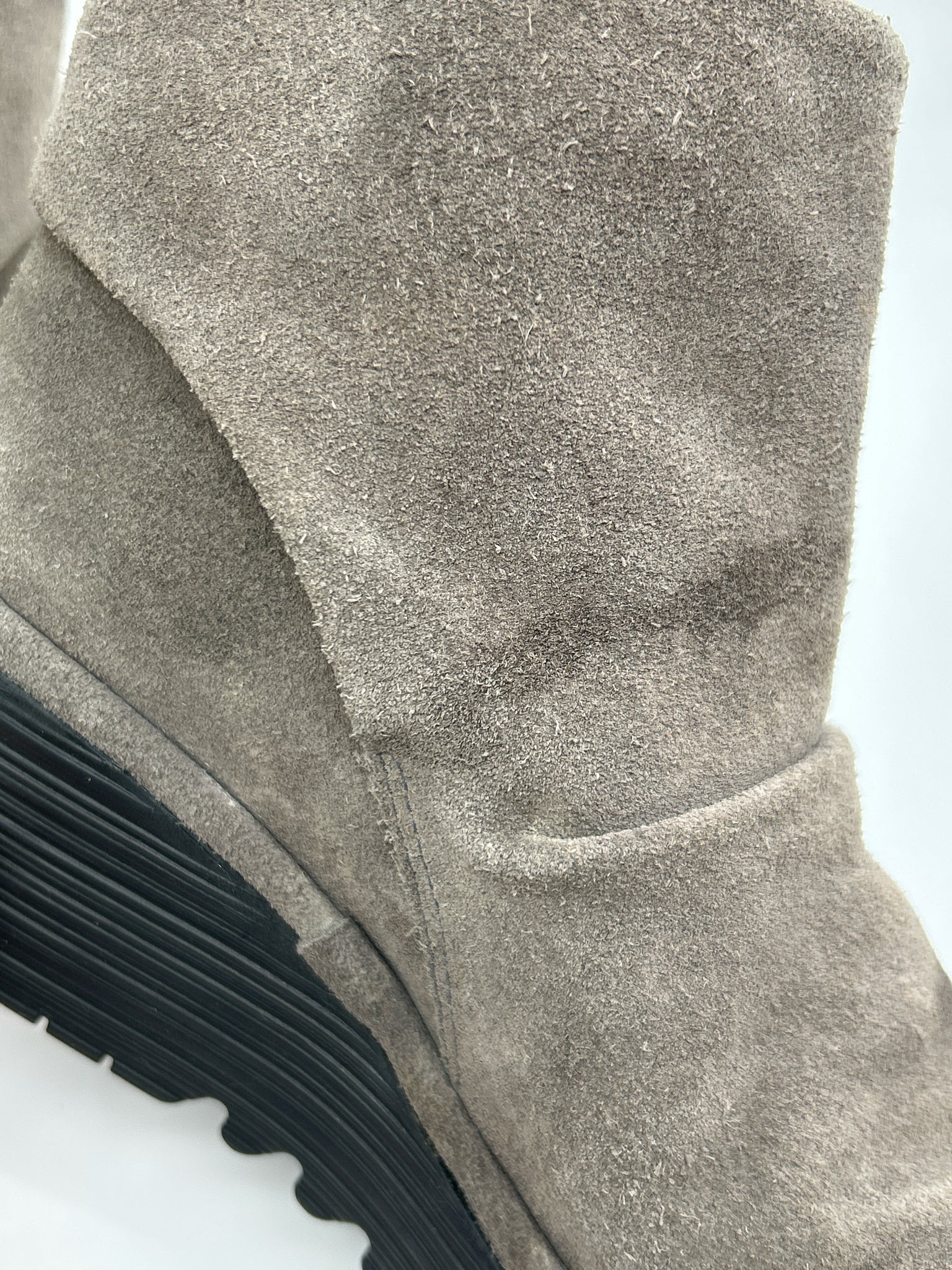 FLY LONDON Size 38 GRAY AND BLACK Women Booties