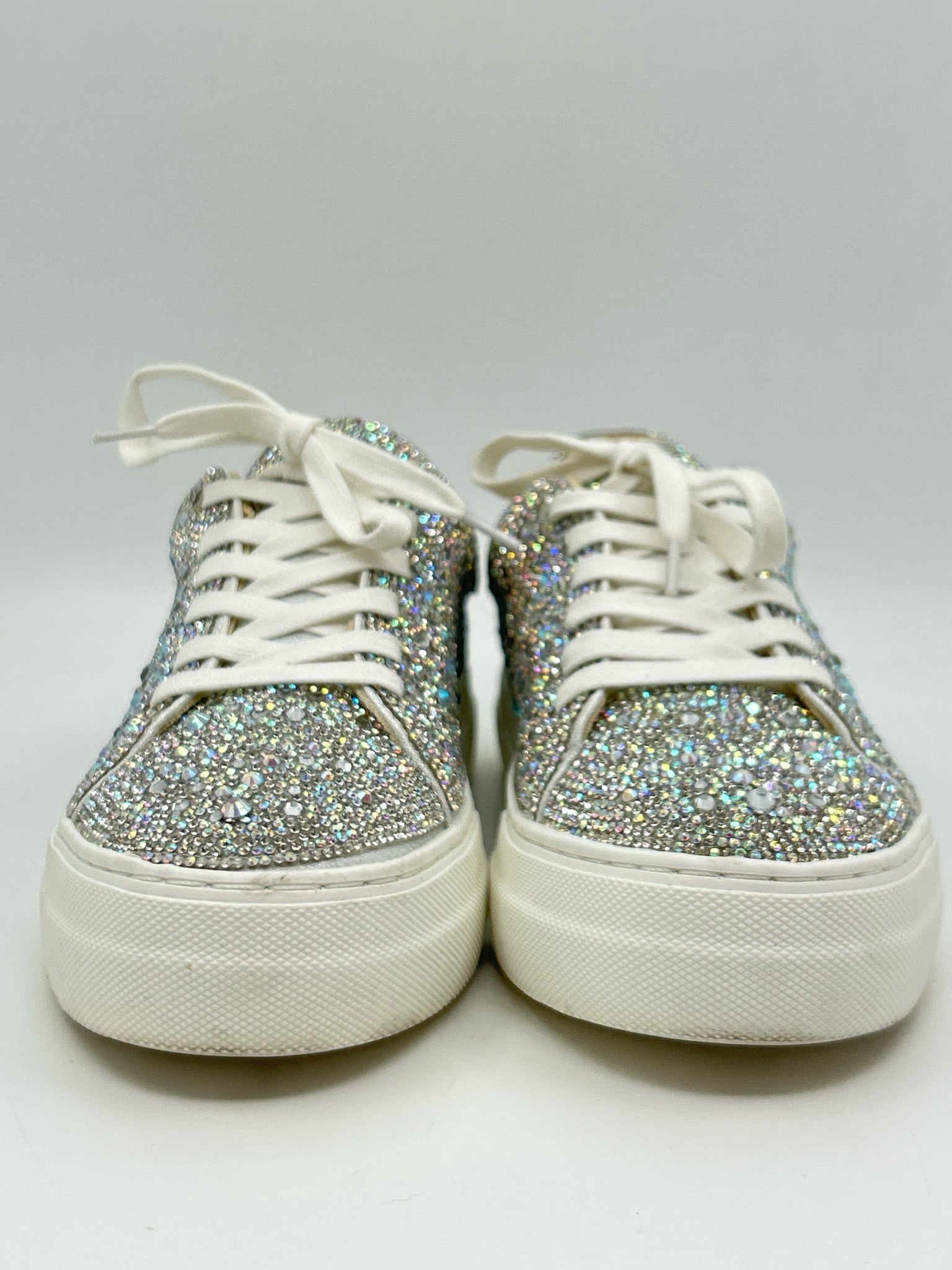 BETSEY JOHNSON Size 7.5M White Women Sneakers