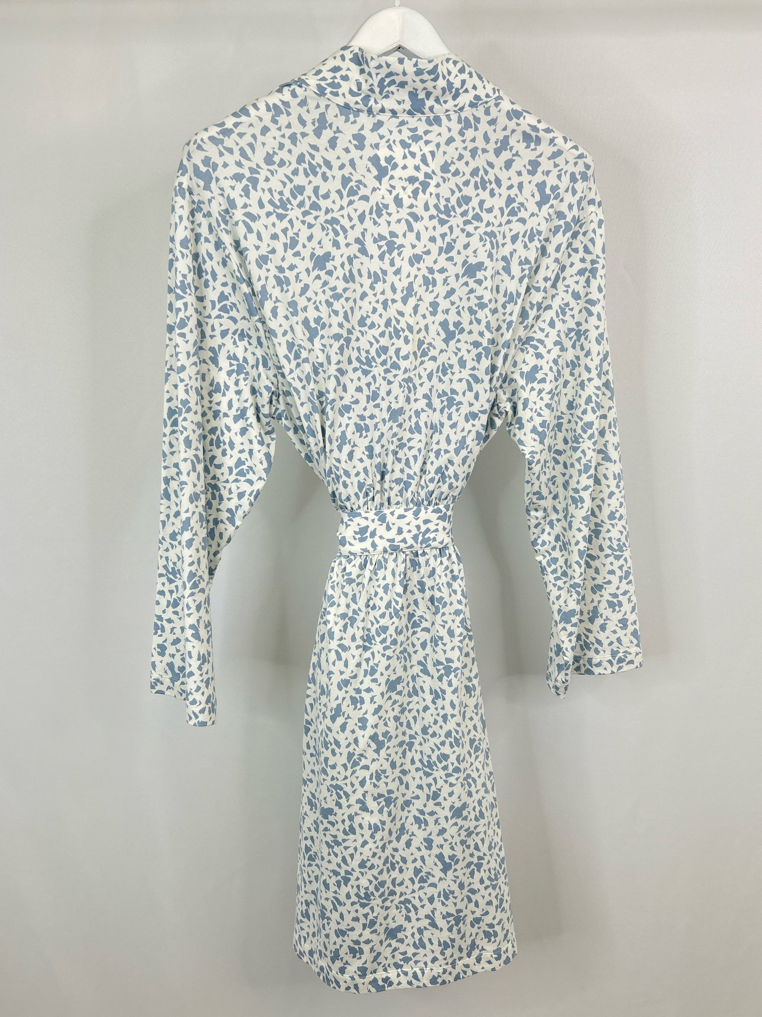HAVEN WELL WITHIN Size L Blue Print Women Dress Robe NWT