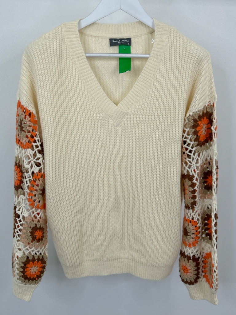 SWEET LOVELY Women Size S Cream Sweater