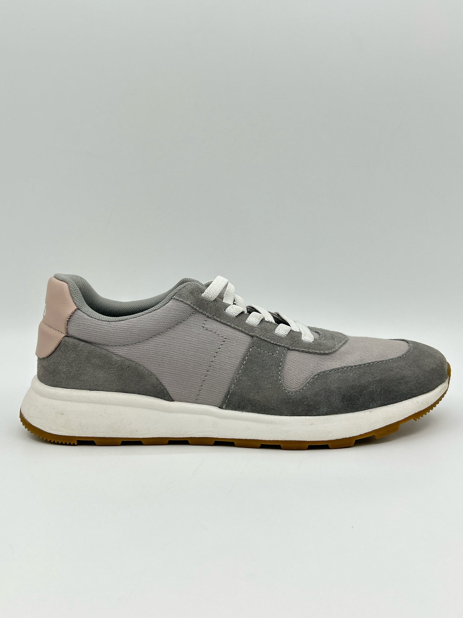 TOMS Size 9.5 Grey Women Sneakers