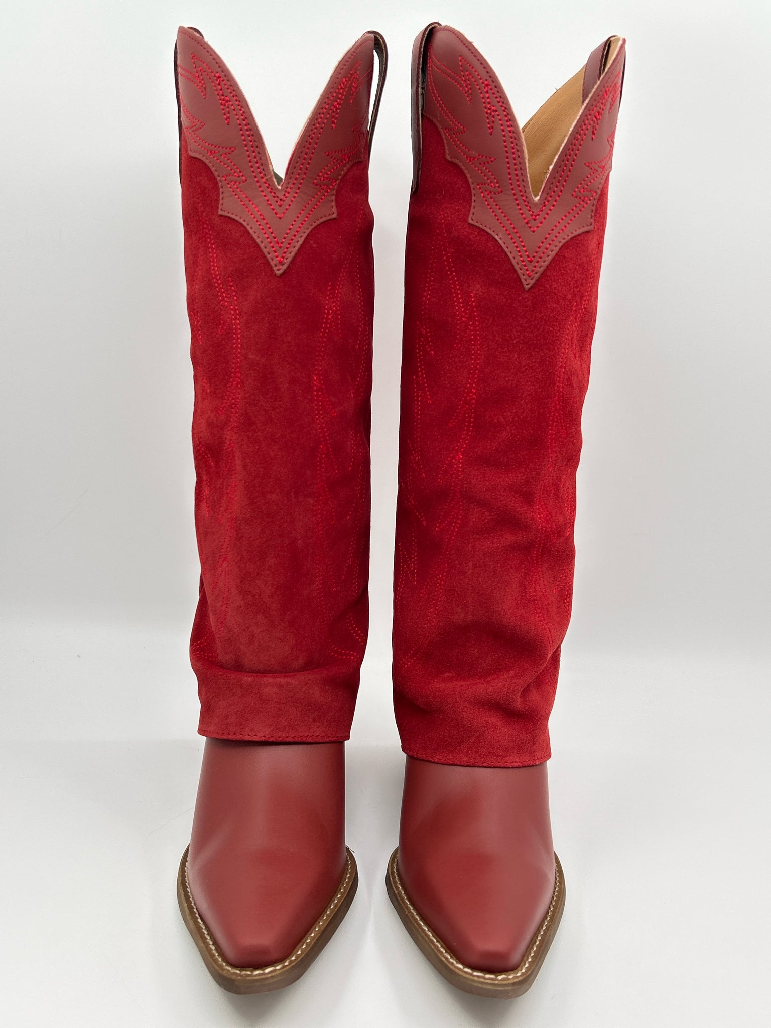 DINGO Size 7.5M Red Women Boots