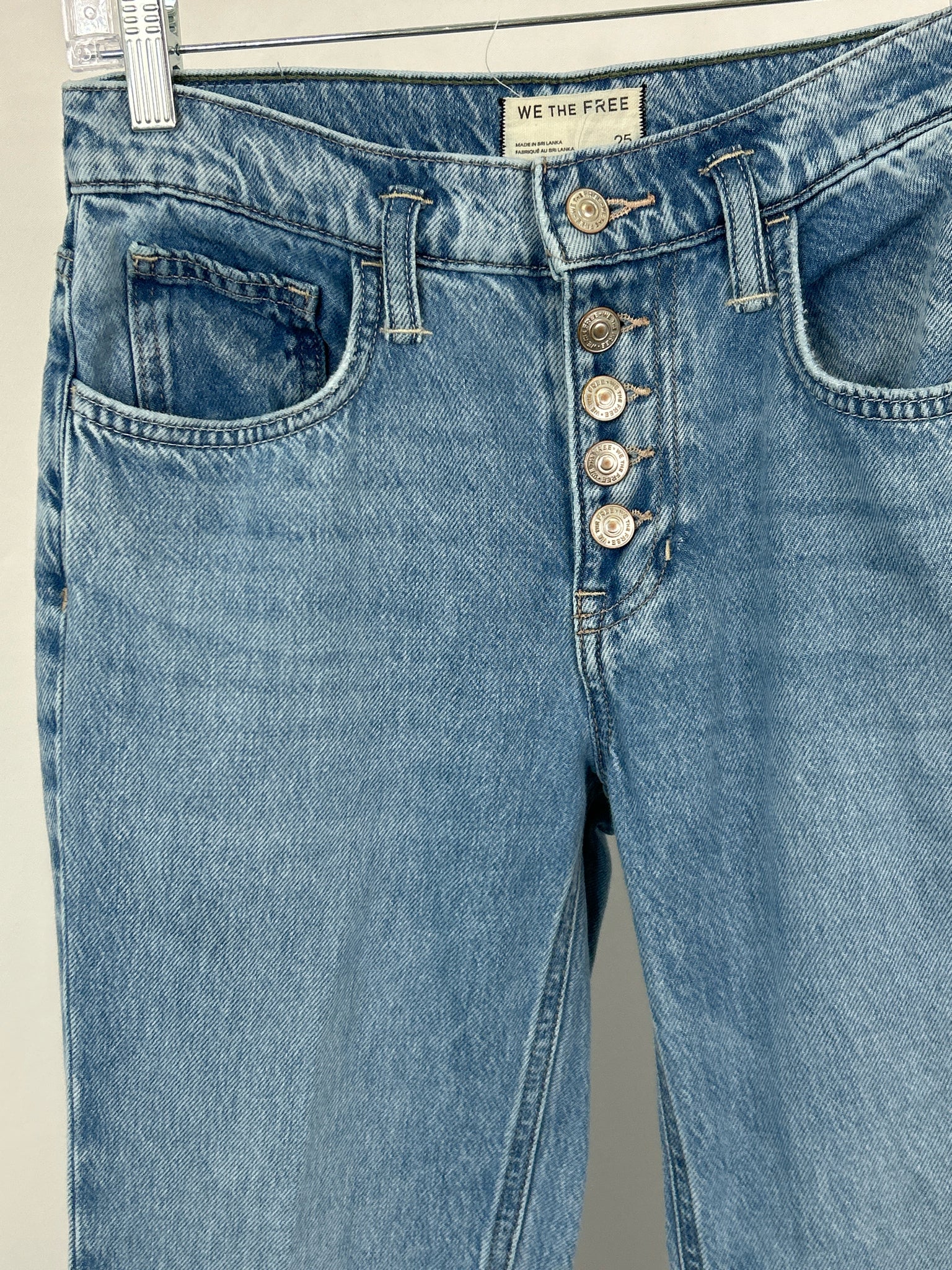 WE THE FREE Size 25/0 BLUE DENIM Women jeans