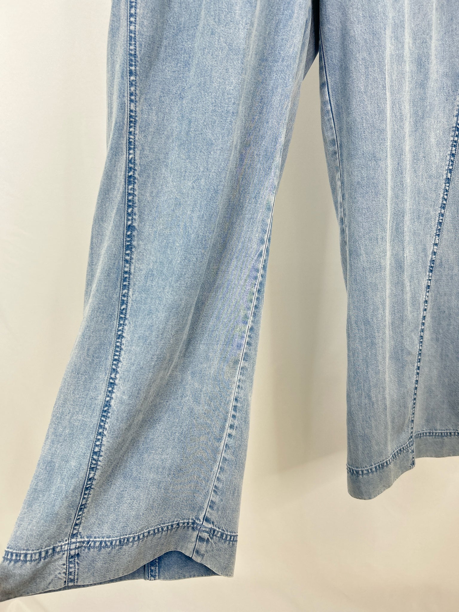 CENTRAL PARK Size M light blue Women Pants