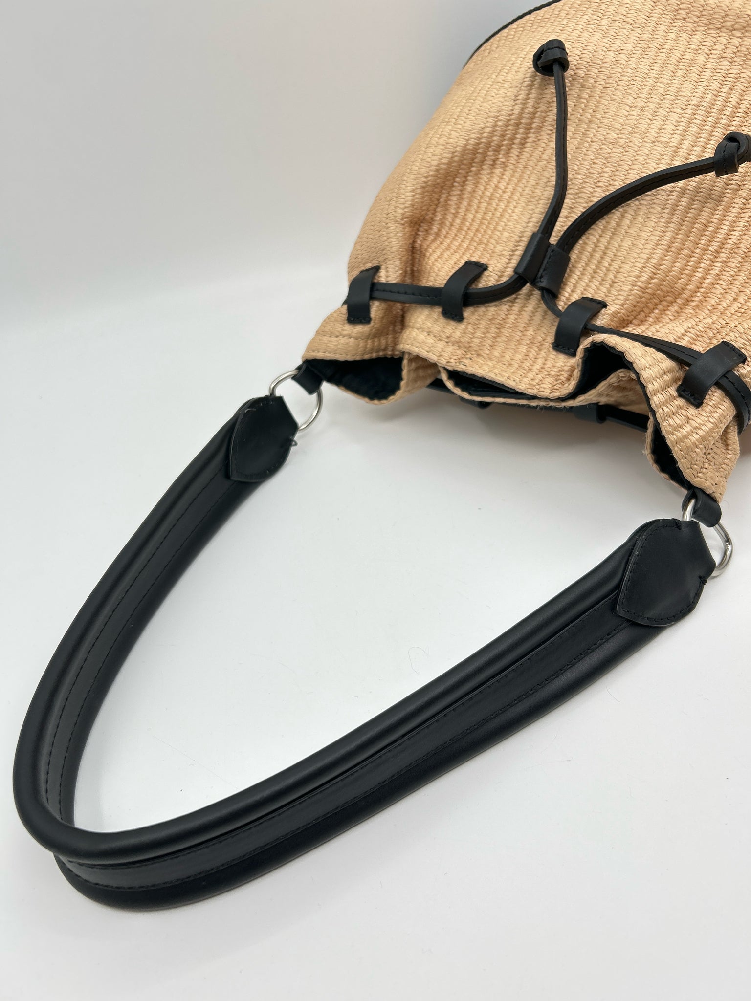 LIA NUMA Raffia and Black Women's Purse