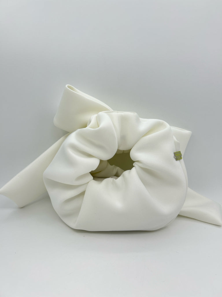 ROOM SHOP Ivory Women's Purse