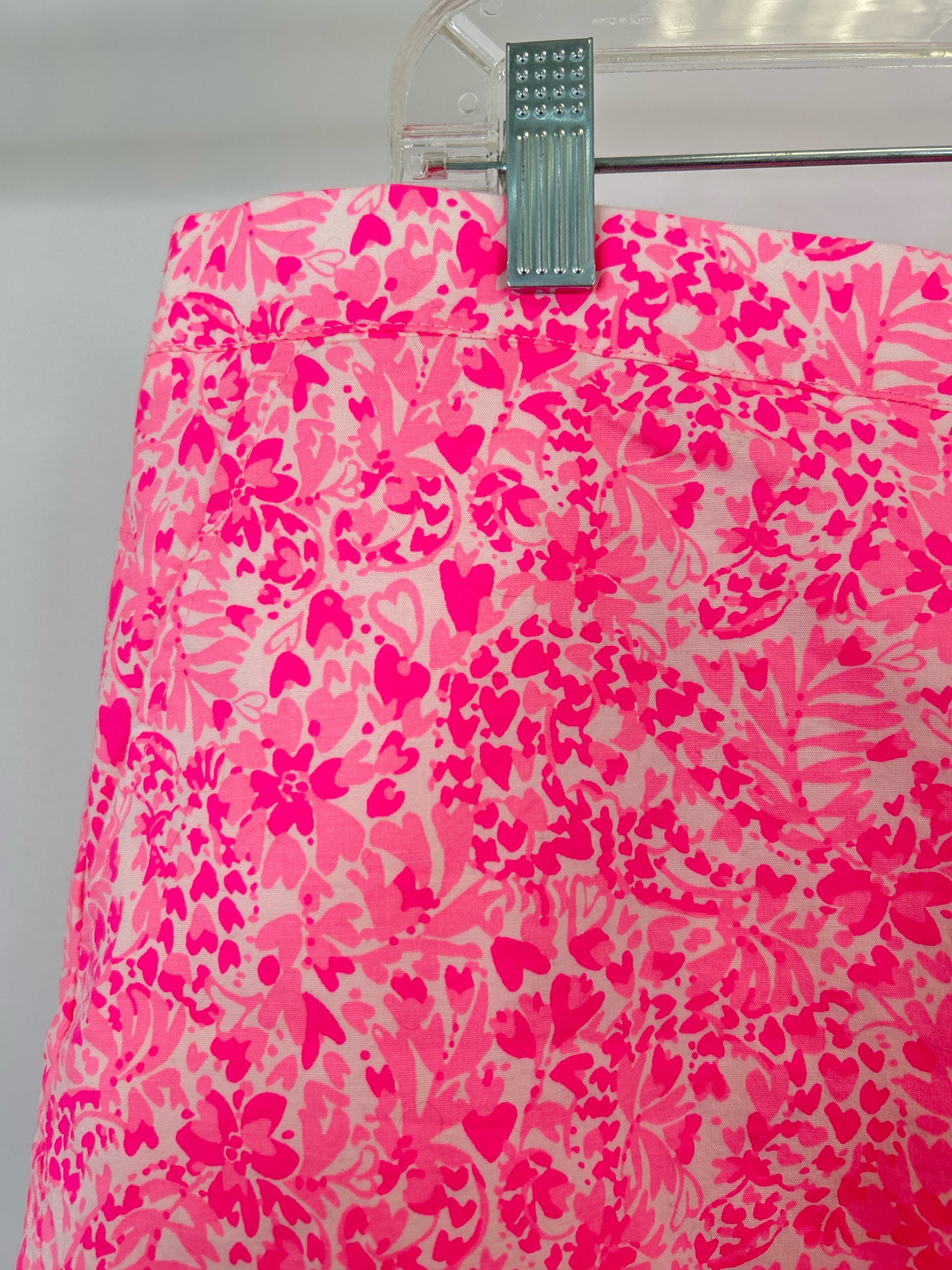 LILLY PULITZER Size XL Pink floral Women Shorts