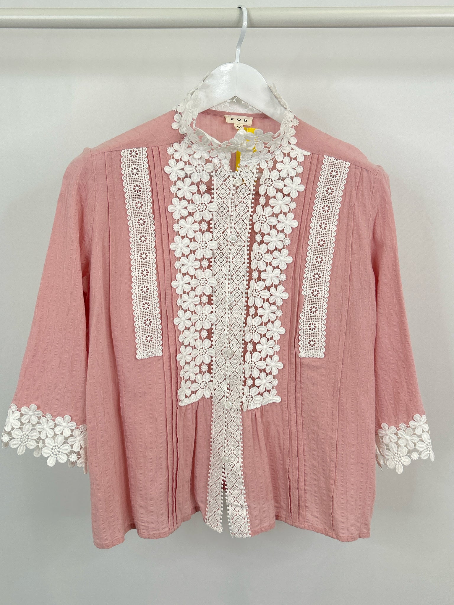 POL Size M PINK AND WHITE Women Blouse