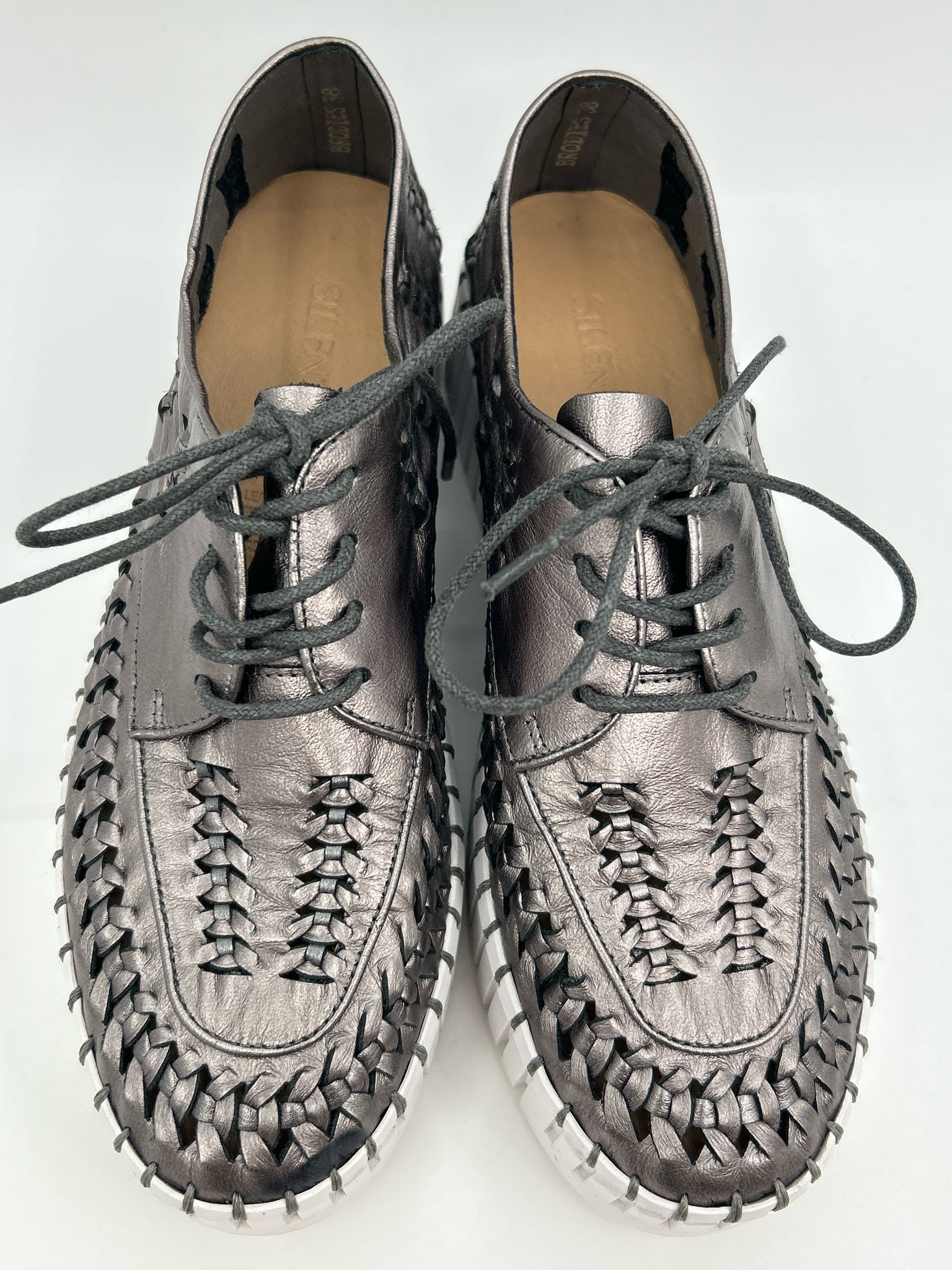 Silent D Size 7/7.5 Pewter Women Sneakers