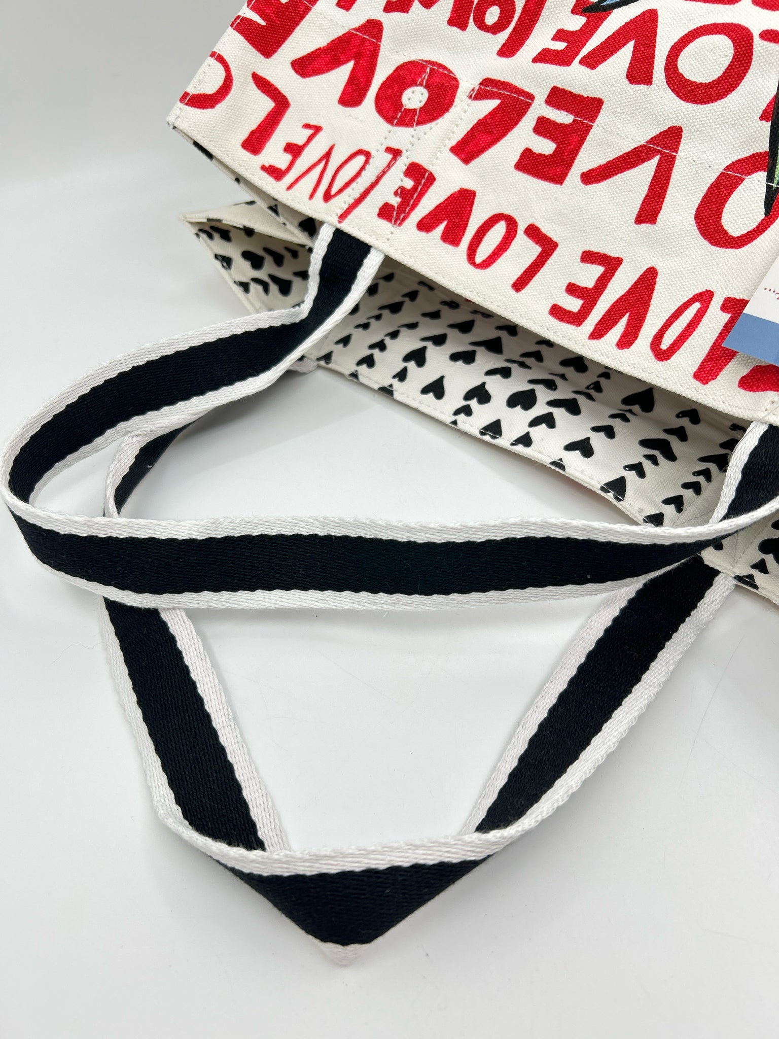BRIGHTON NWT WHITE AND RED Women Tote