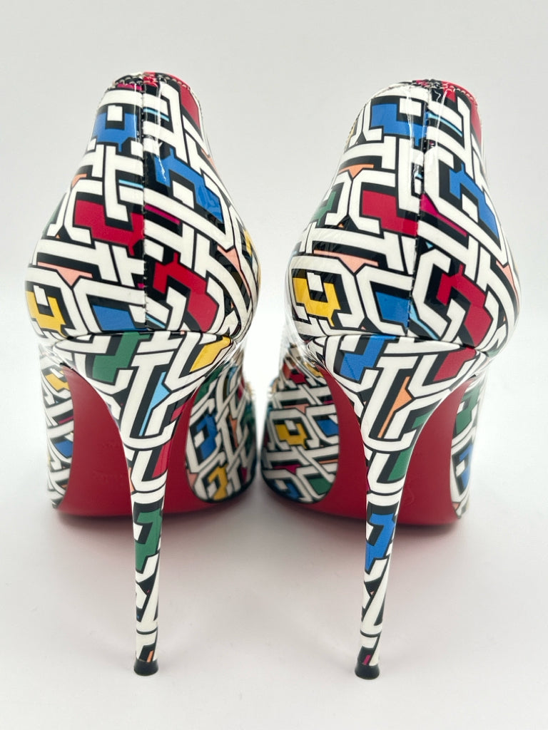 CHRISTIAN LOUBOUTIN Women Size 37 Multi-Color Pumps