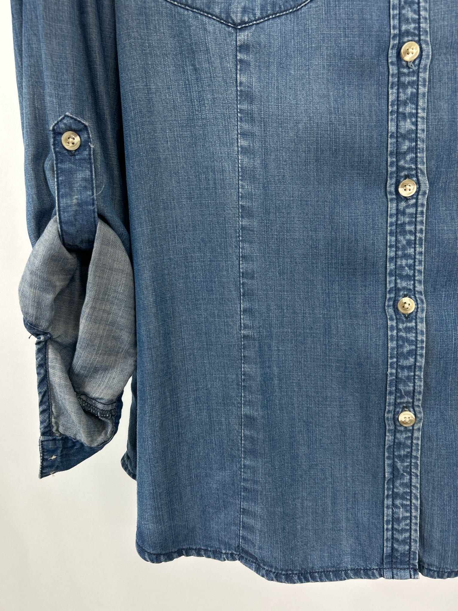 CHICO'S Size 12/14 indigo Women Shirt