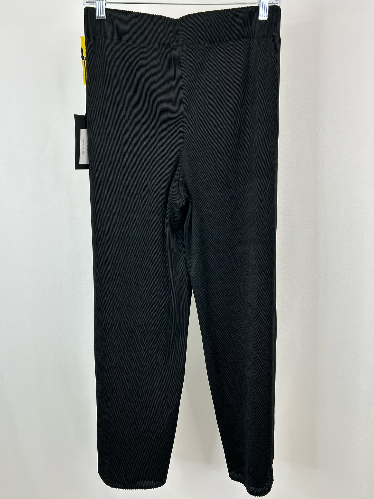 OLIVIA BY HABITAT CLOTHES Size S Black Women Pants
