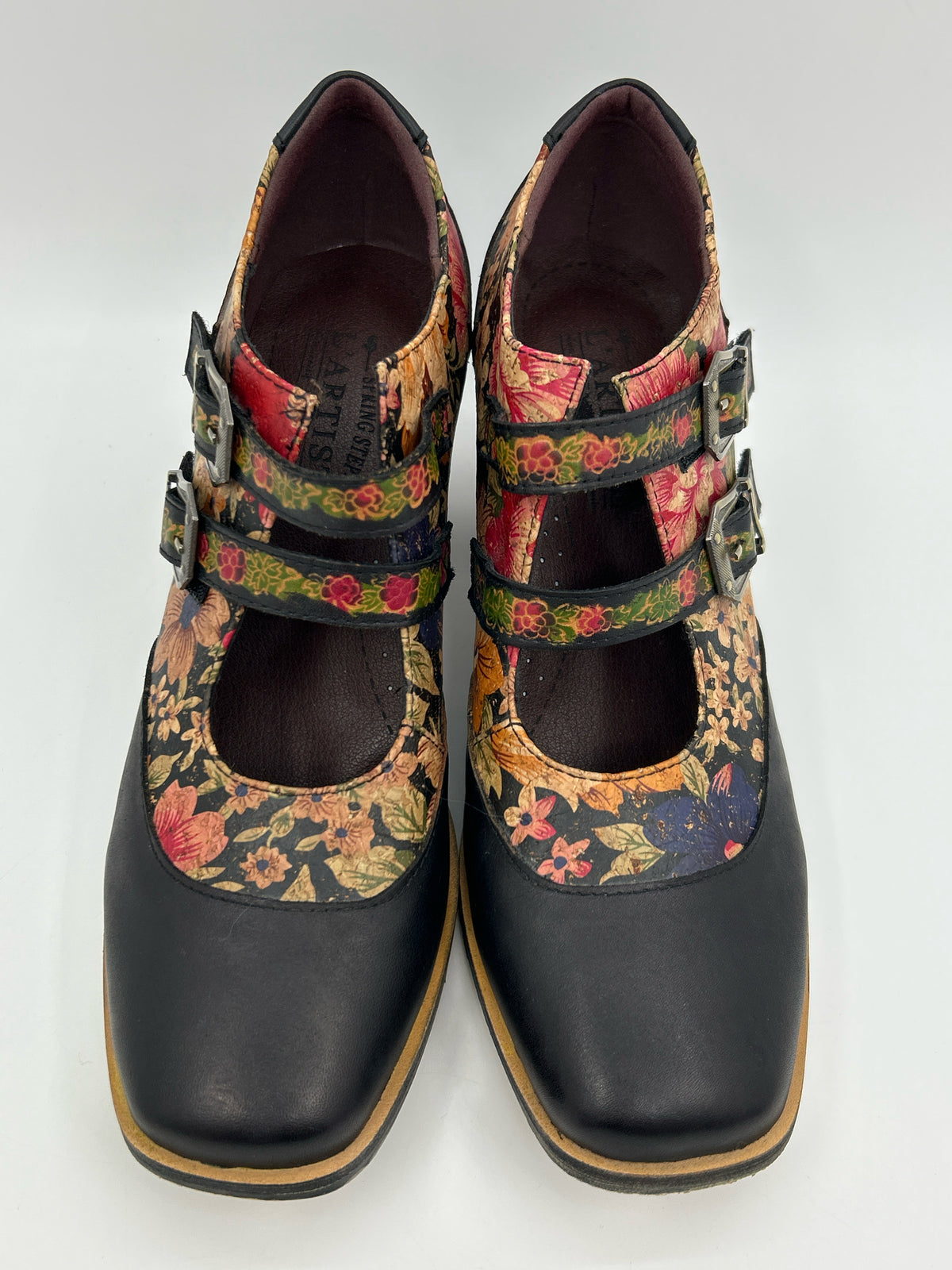 L'ARTISTE Size 8M Brown floral Women Booties