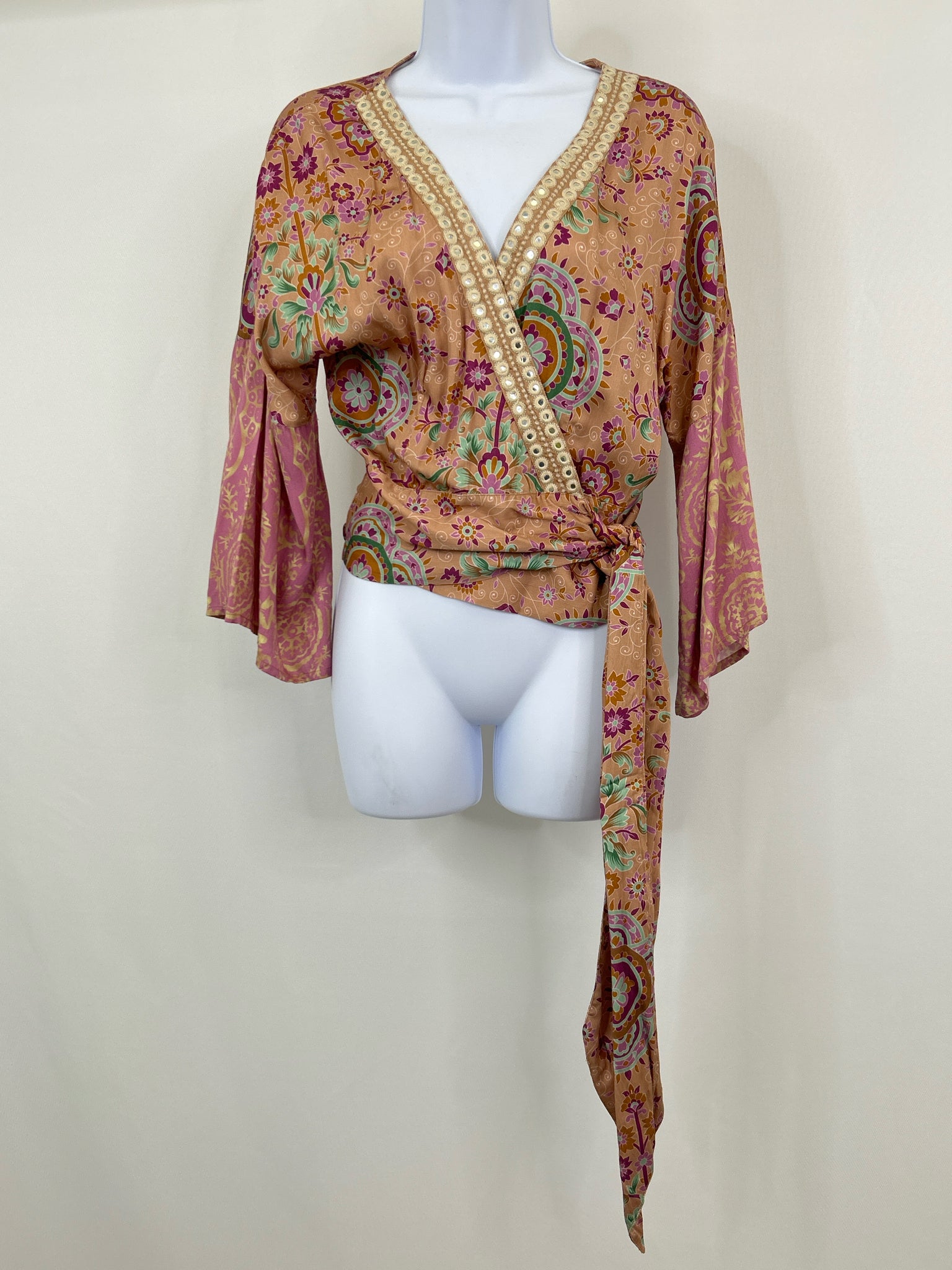 NEKANE NKN Size M SAND Women Top