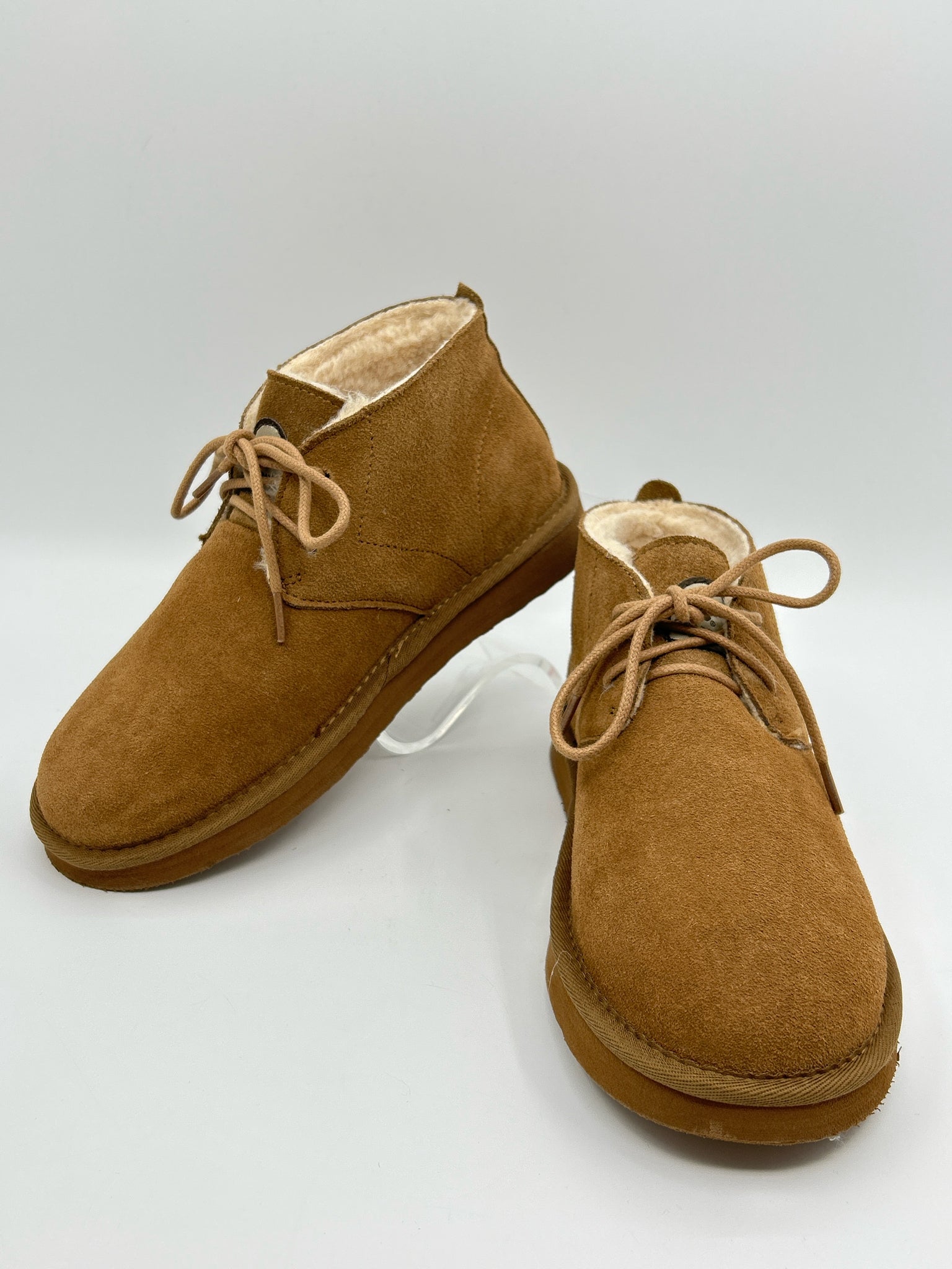 BEARPAW Size 7 Brown Women Booties