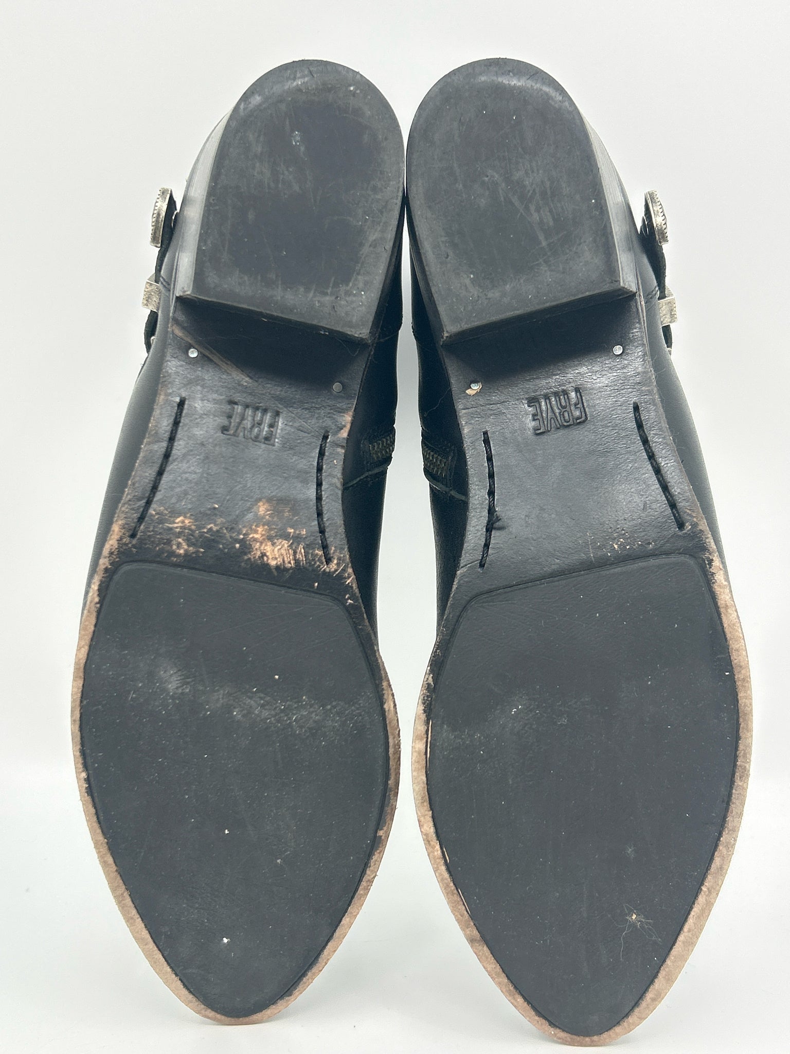 FRYE Size 9.5M Black Women Booties
