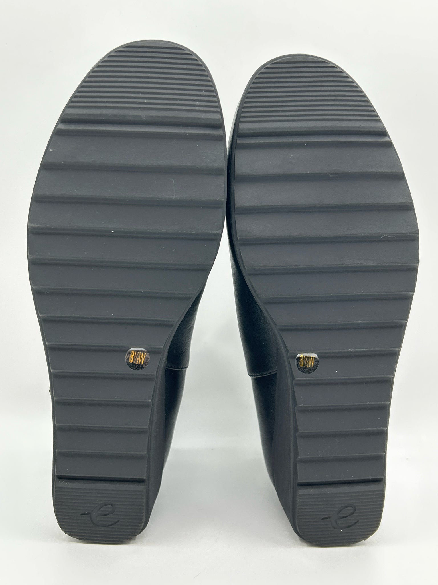 EASY SPIRIT Size 8.5W Black Women Booties