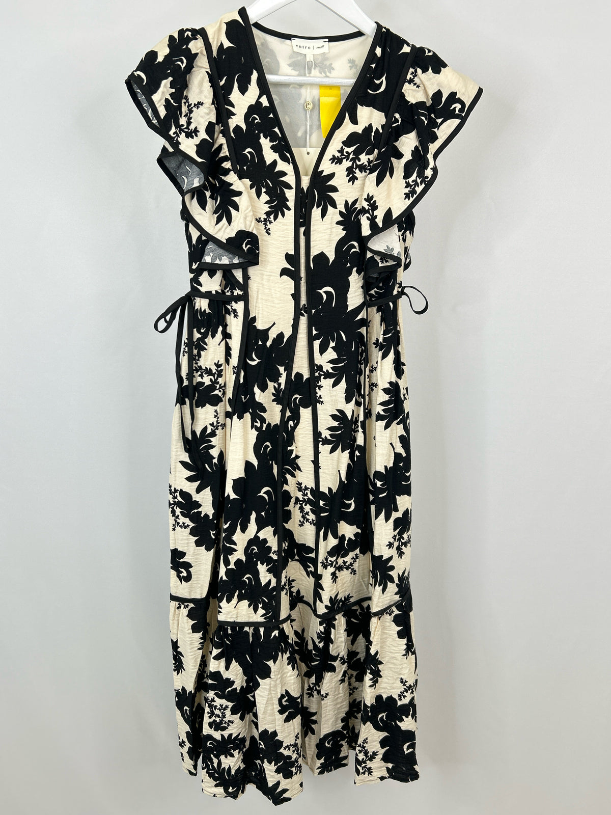 ENTRO Size S Black & Cream Women Dress