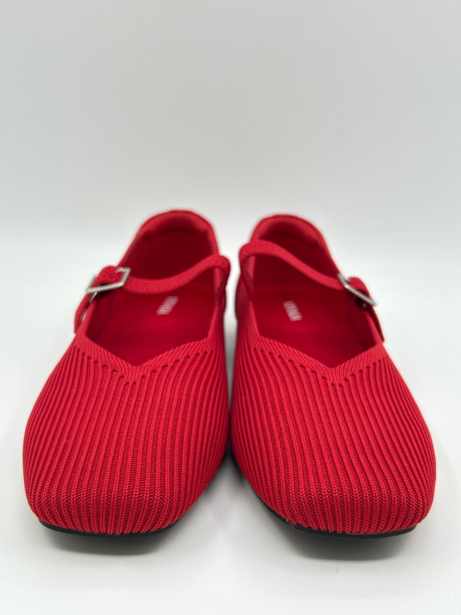 VIVAIA Size 9/9.5 Ruby Red Women Shoes