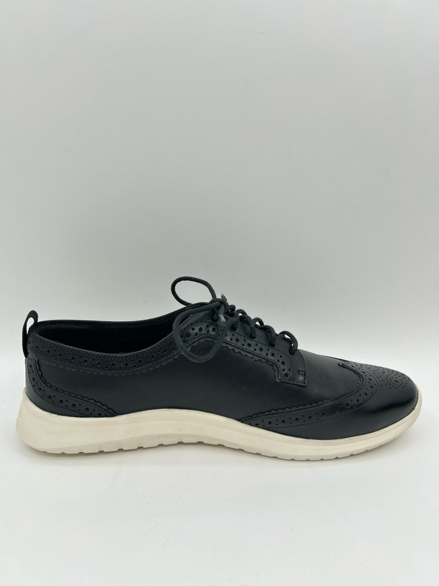 COLE HAAN Size 9B Black Women Sneakers