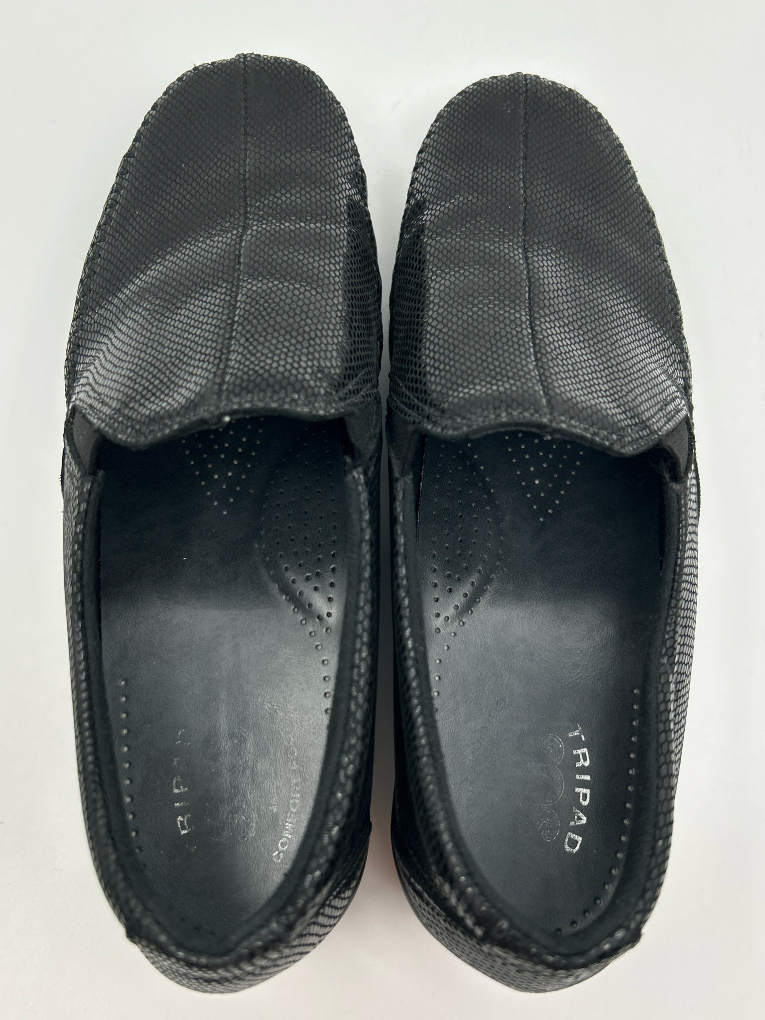 SAS Size 8.5M Black Women Loafer