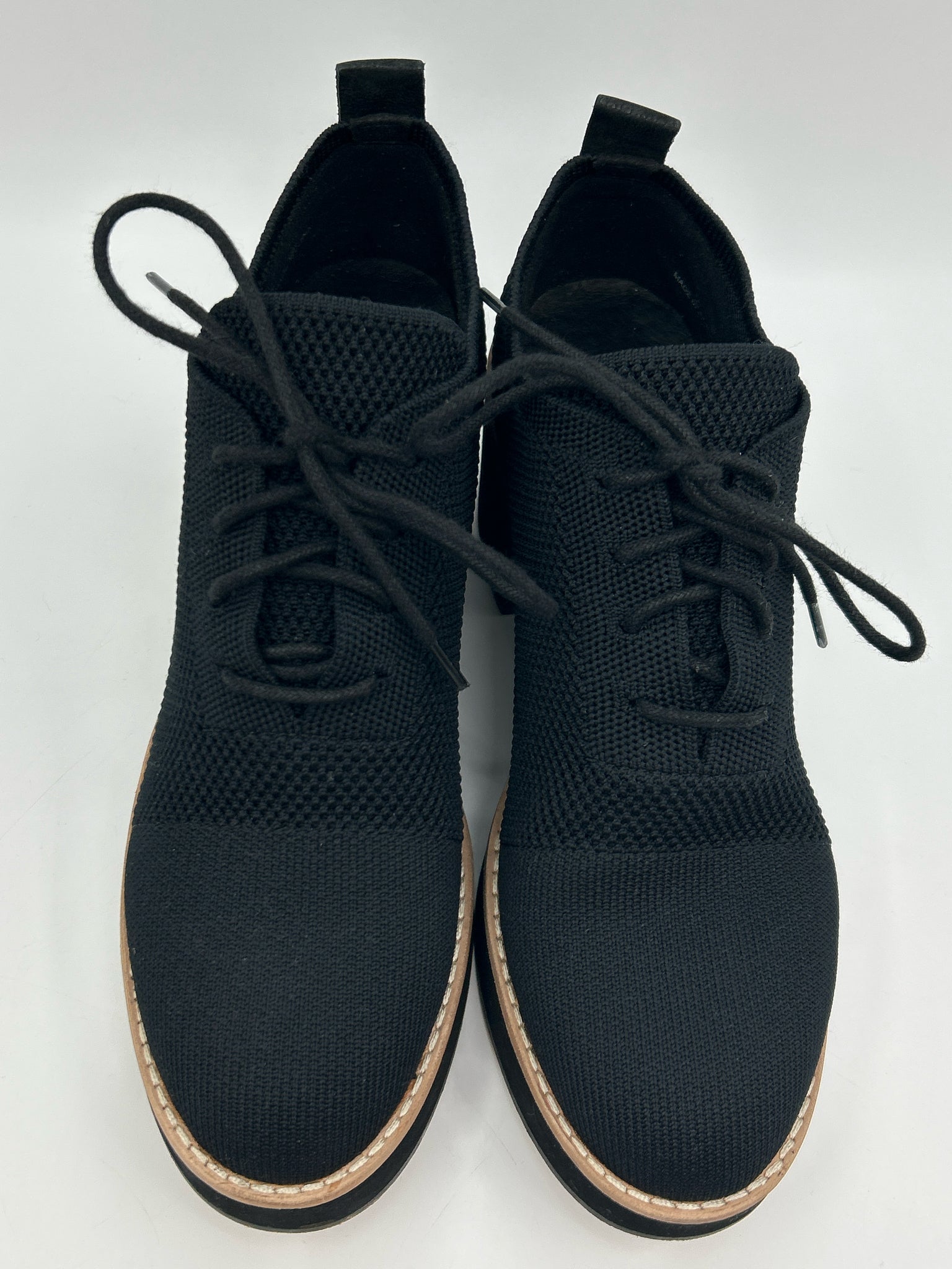 EILEEN FISHER Size 7M Black Women Shoes