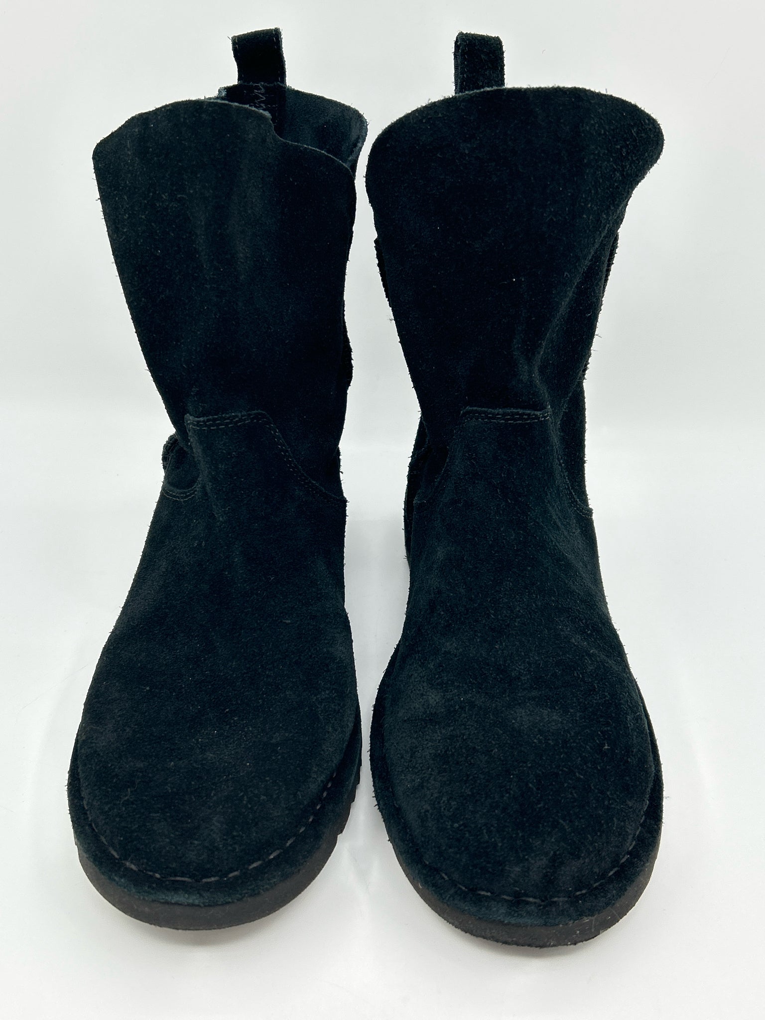 UGG Size 10 Black Women Boots