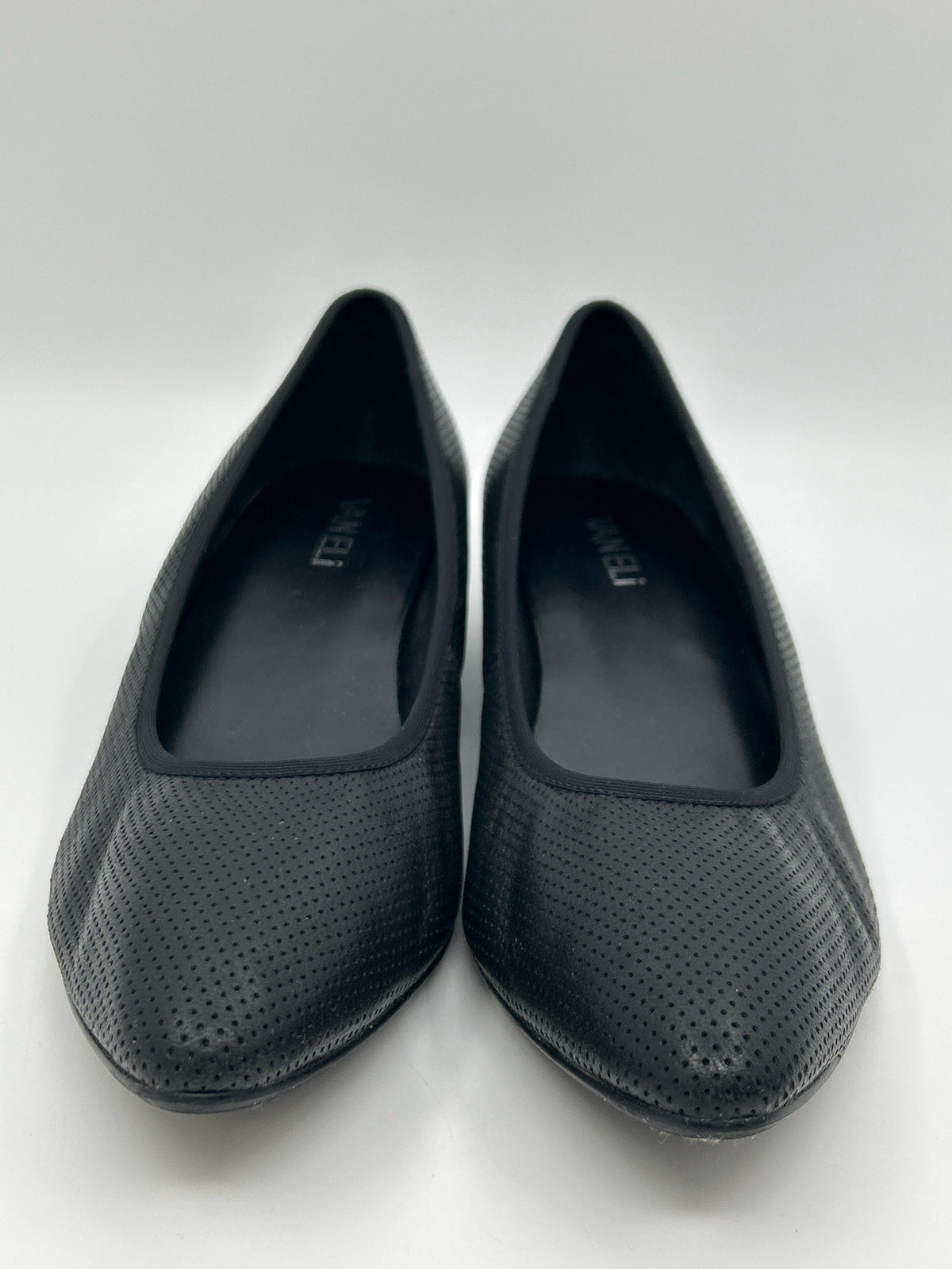 VANELI Size 9M Black Women Pumps