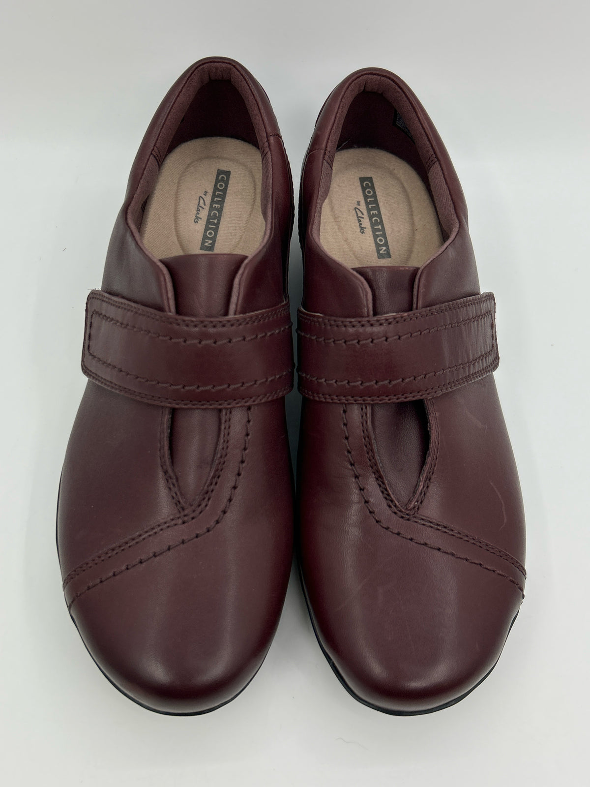 CLARKS COLLECTION NWOB Size 7 Burgundy Women Shoes