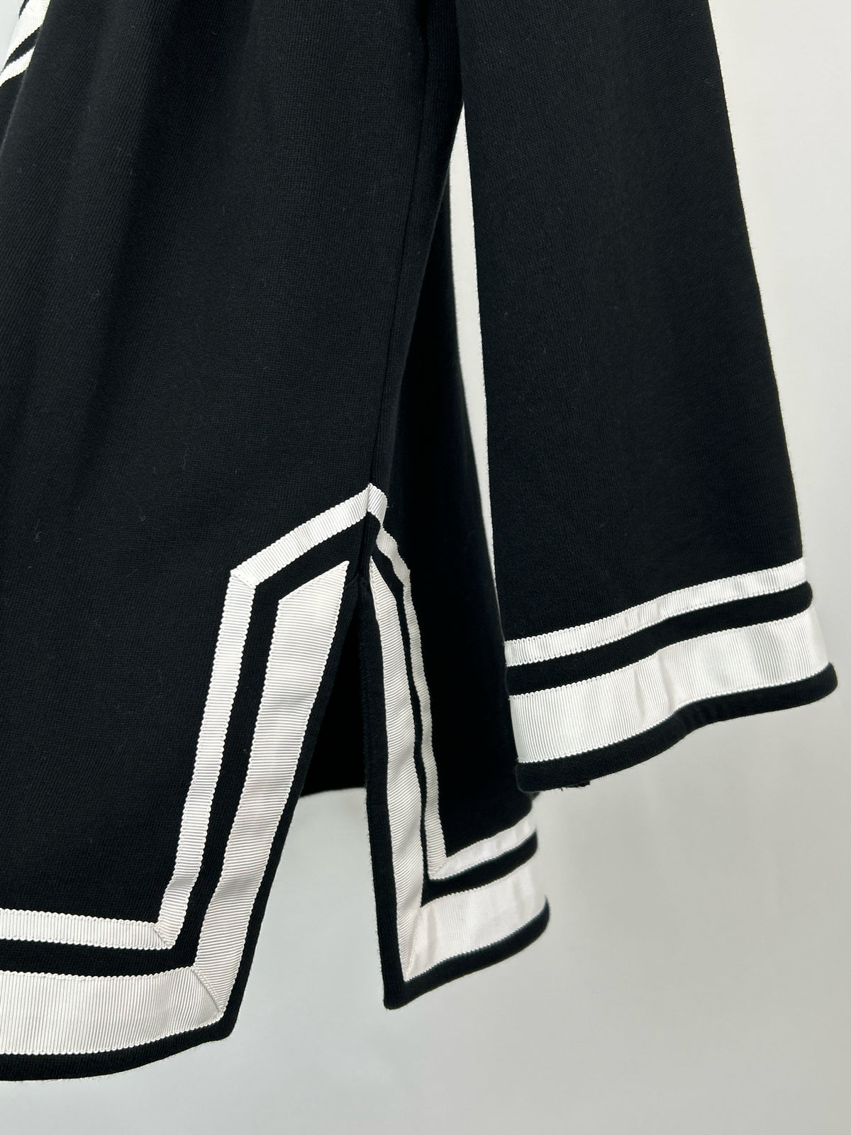 NICOBLU Size L Black and White Women Tunic