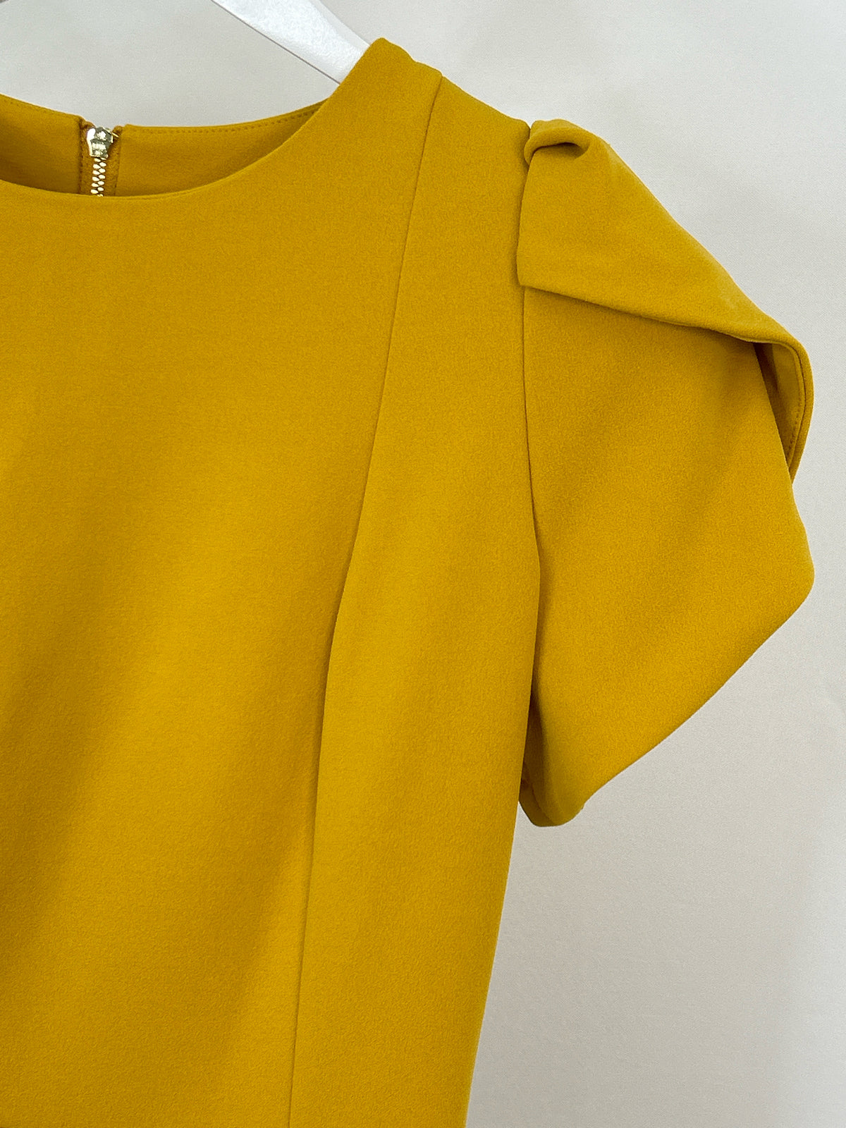 CALVIN KLEIN Size 4 Yellow Women Dress