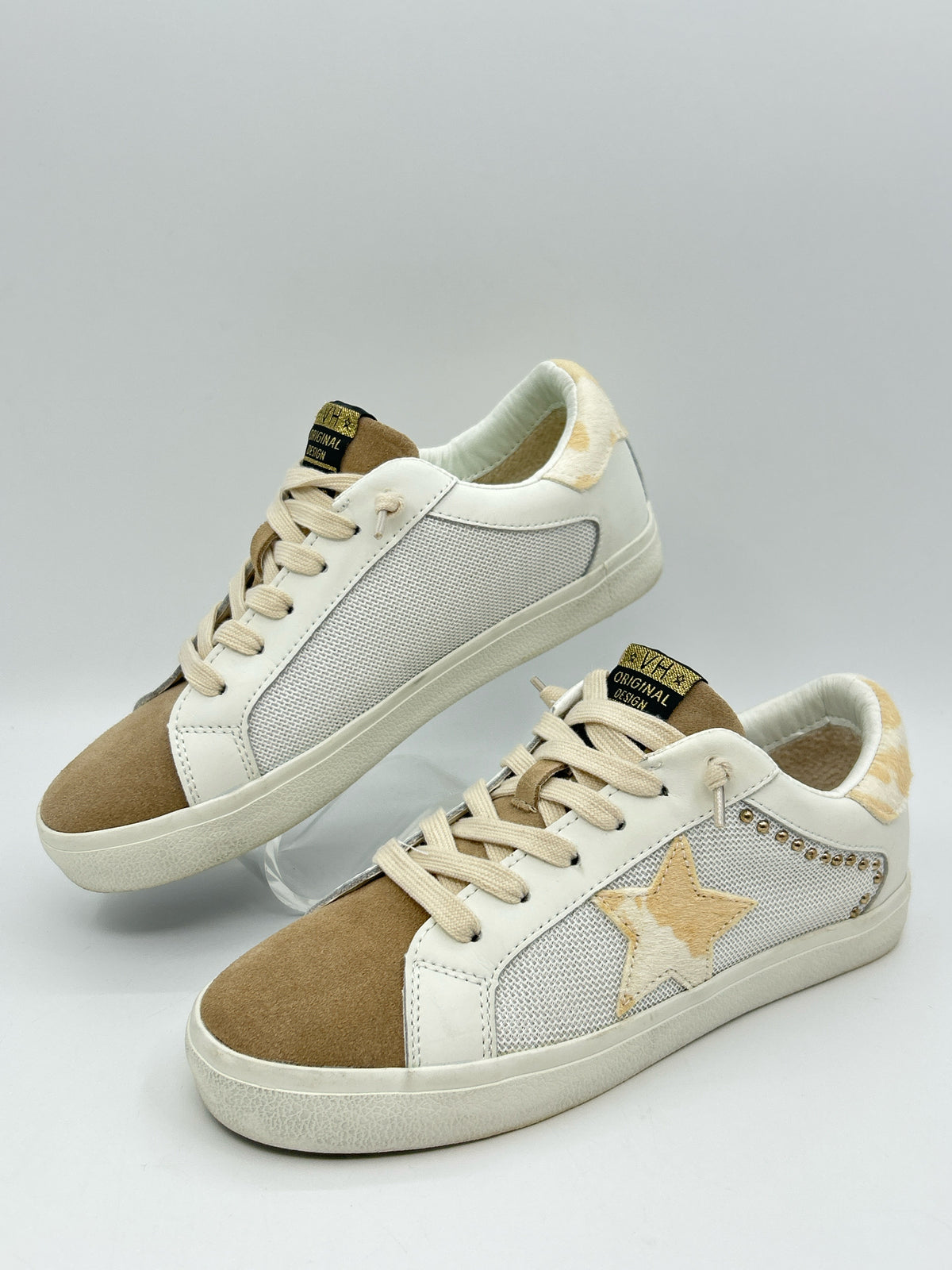 VINTAGE HAVANA Size 8.5 Beige Women Sneakers