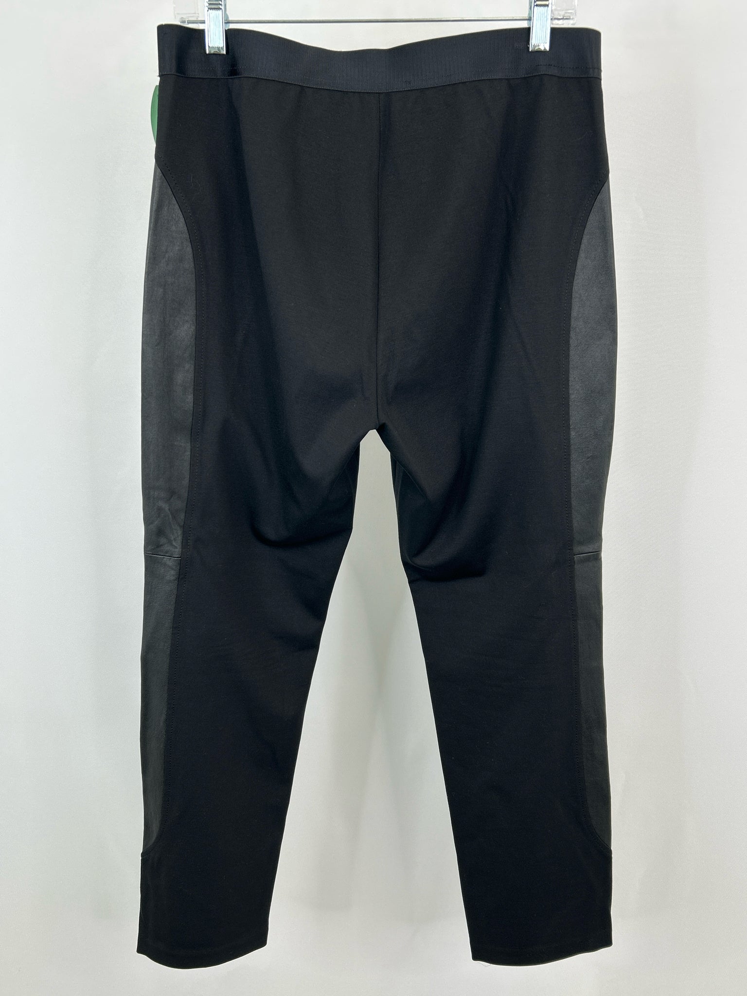 ELIE TAHARI Size L Black Women Pants