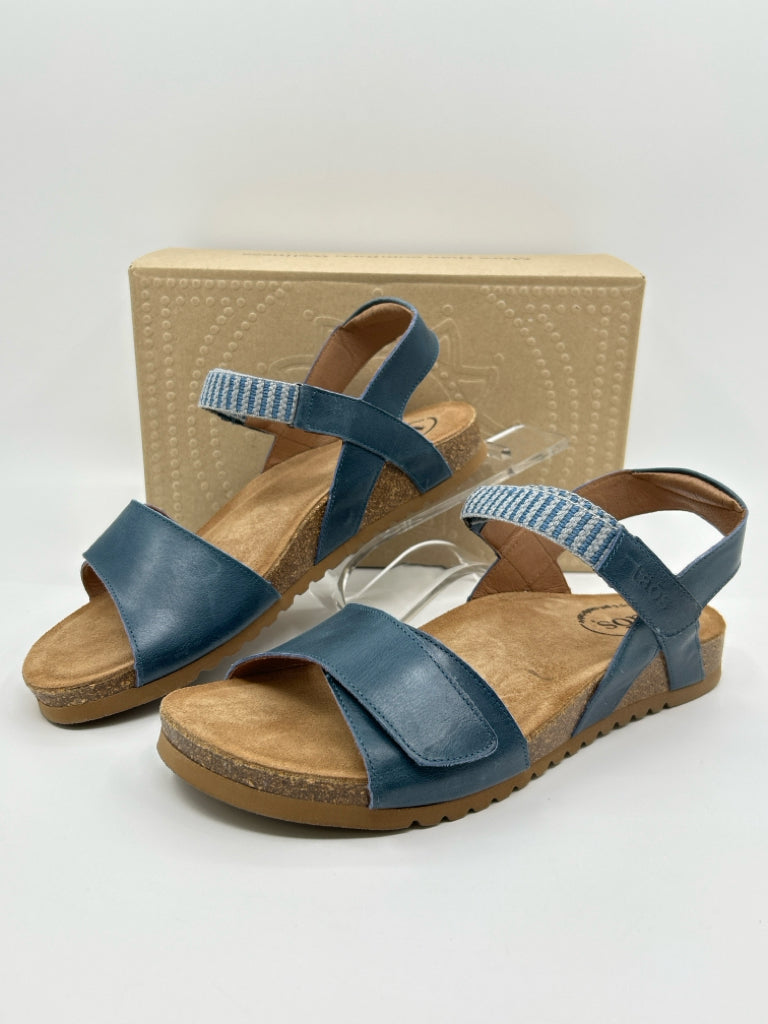 TAOS Size 10 Blue Symbol Women's Sandal NIB