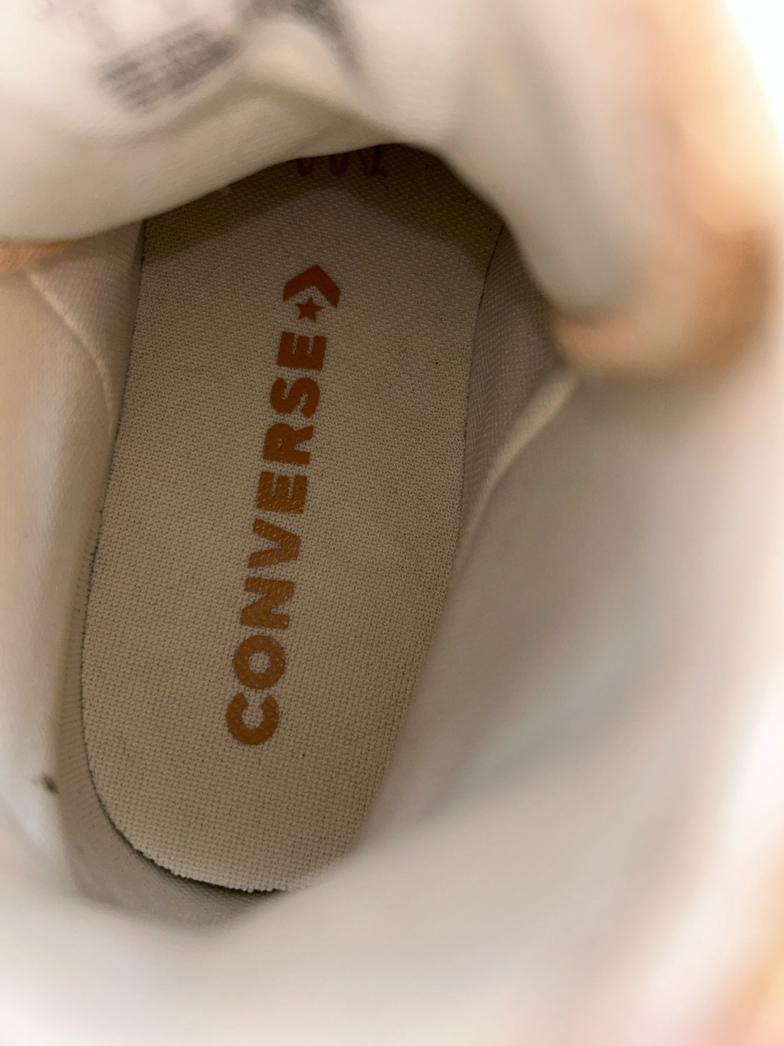 CONVERSE Size 6 Tan Women Sneakers