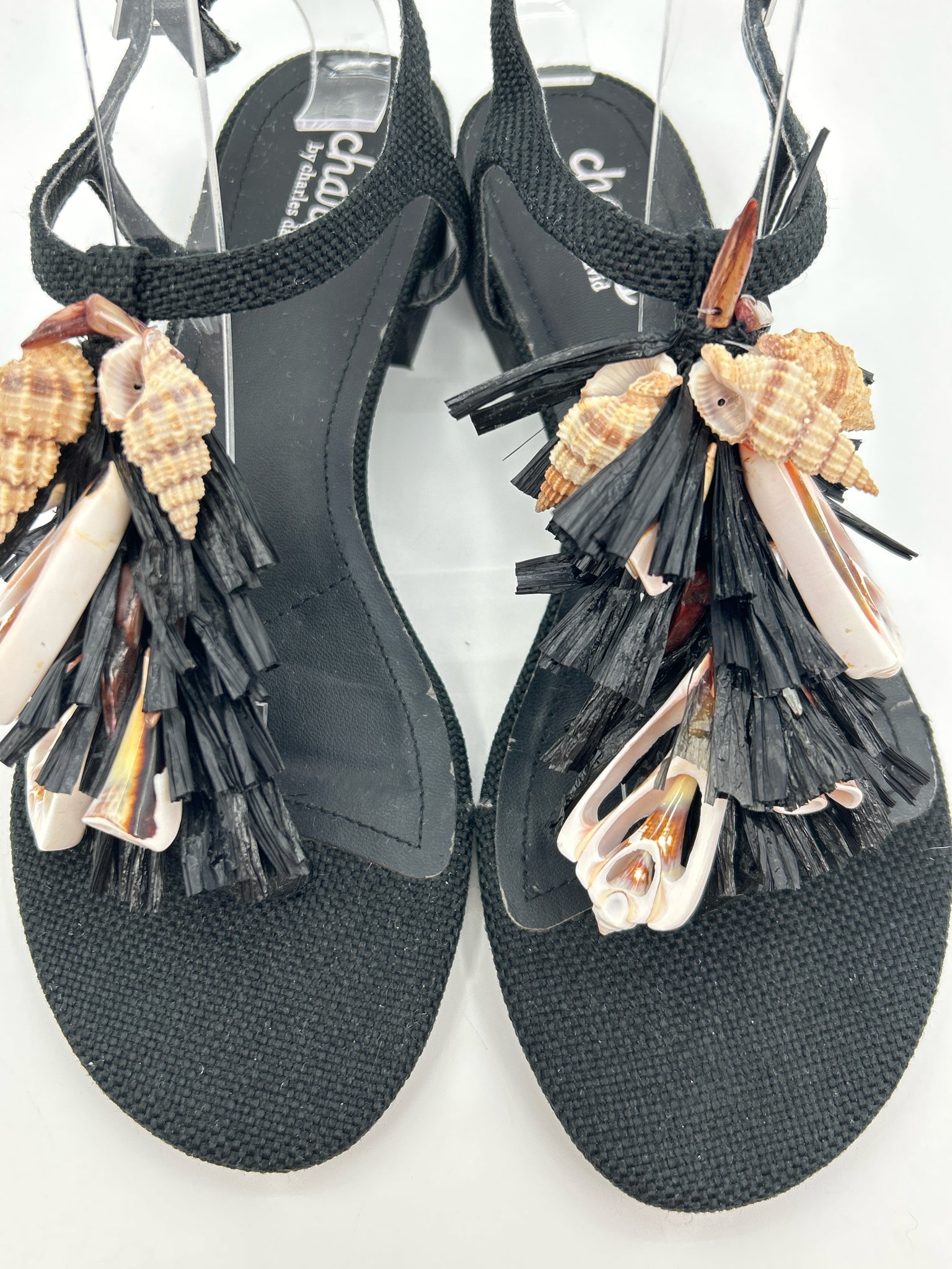 CHARLES by Charles David Size 8.5M Black Women Sandal