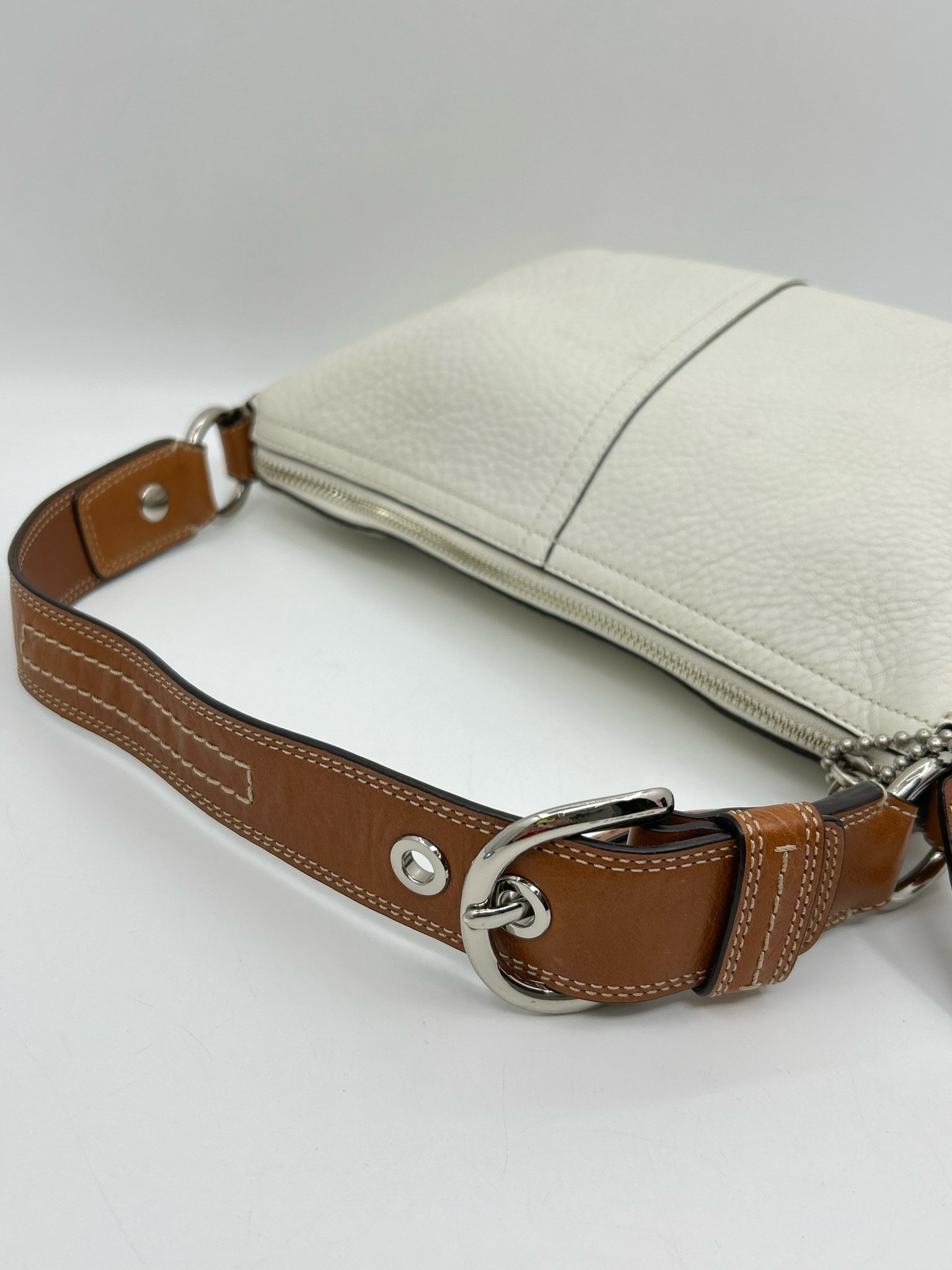 Coach White Women Purse