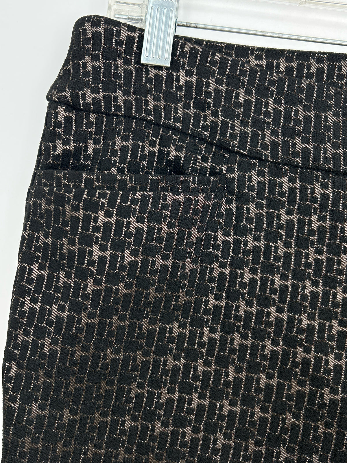 CHICO'S Size 8R Black Print Women Pants NWT
