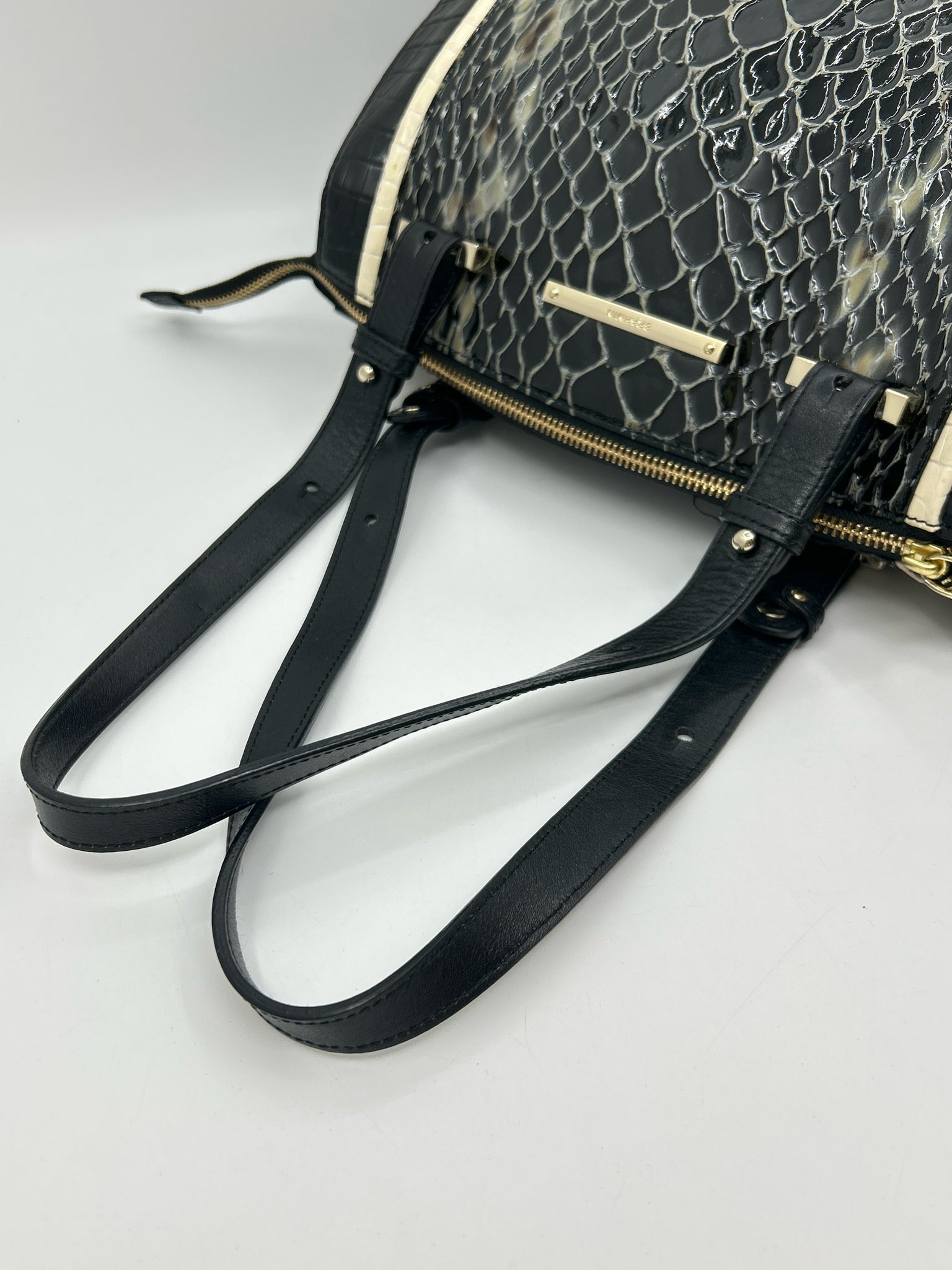 BRAHMIN Black and White Women Purse