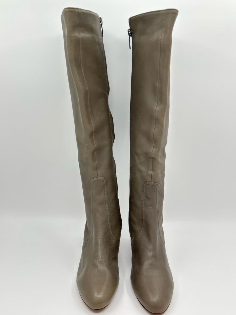 ELIE TAHARI Women Size 37.5 Gray Boots