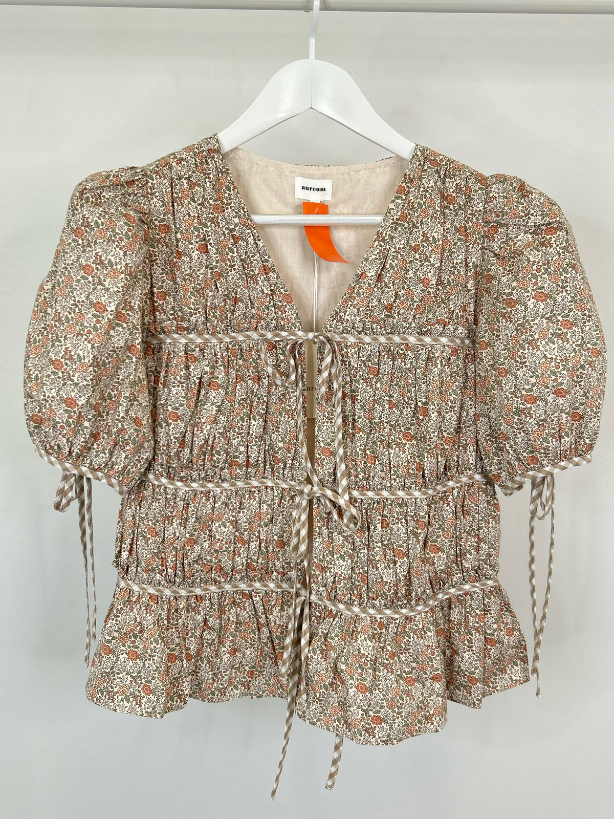 aureum Size M Beige Pink Women Top