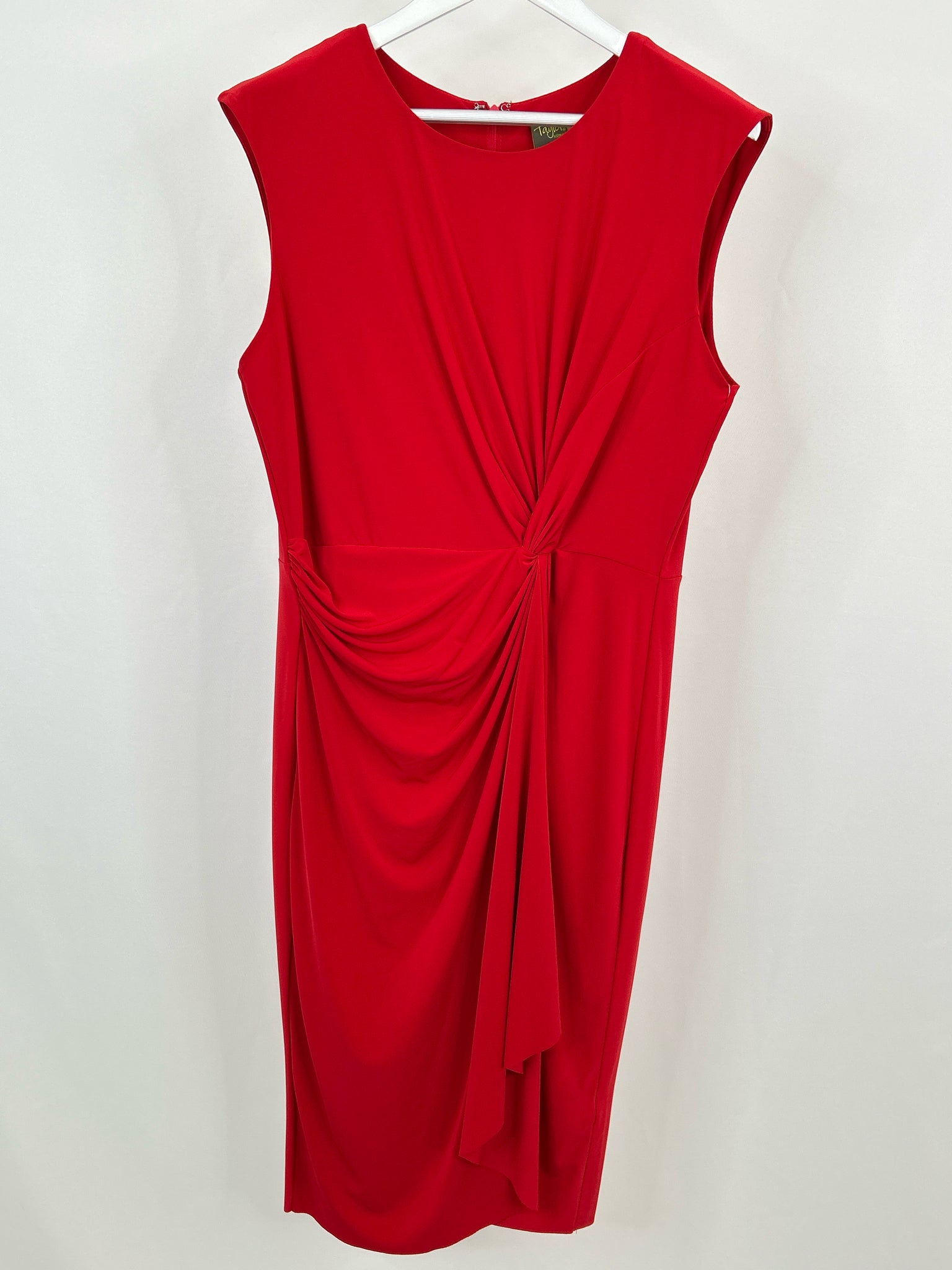 TAYLOR Size 16W Red Women Dress NWT