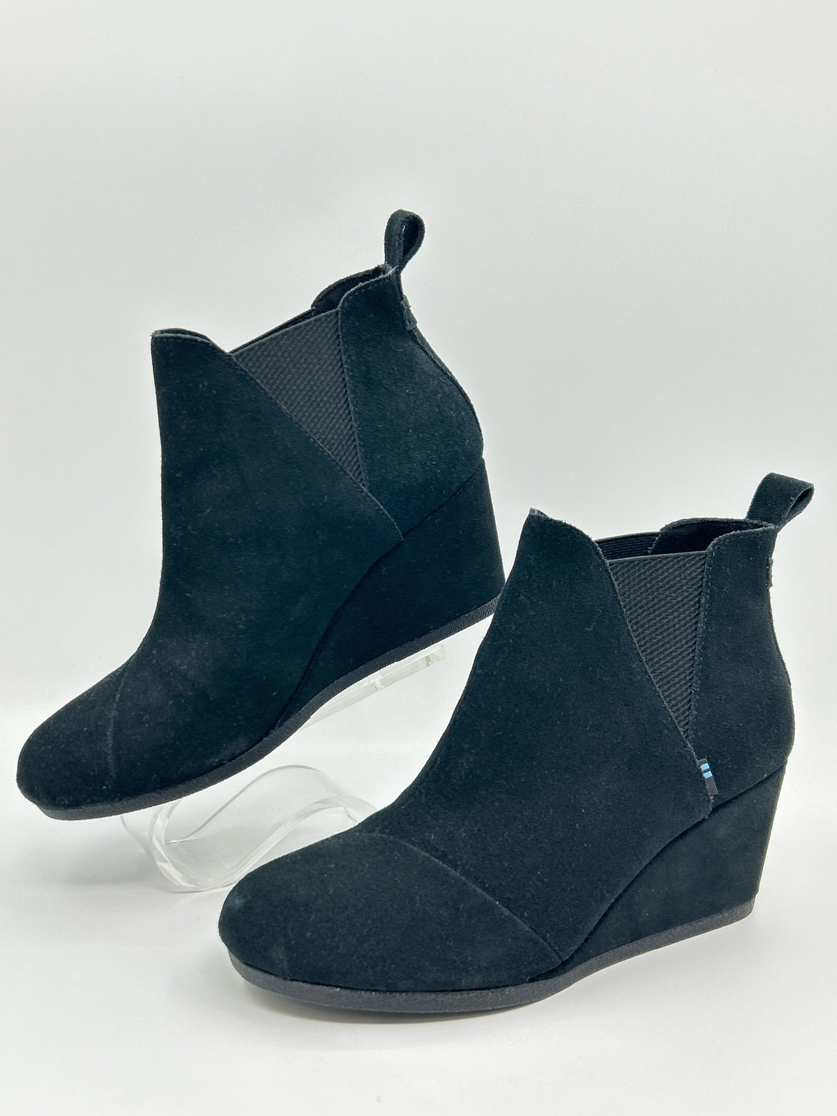 TOMS Size 8 Black Women Booties
